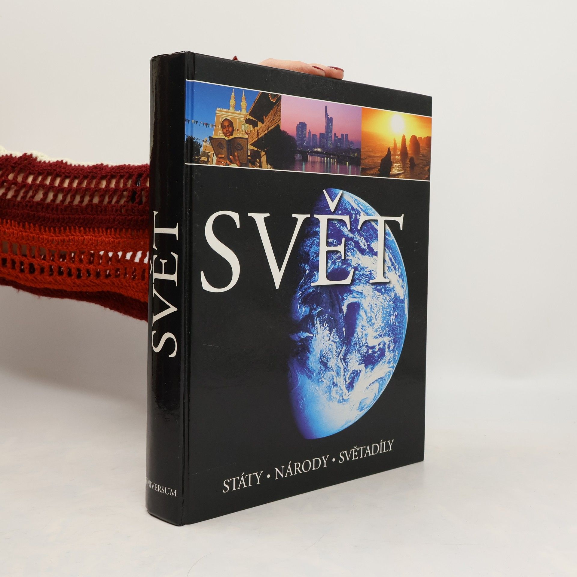 Kolektív autorov Svět. Státy, národy, světadíly