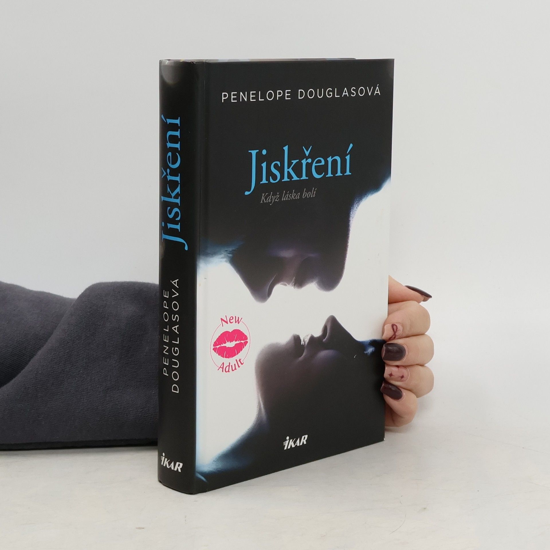 Penelope Douglas Jiskření