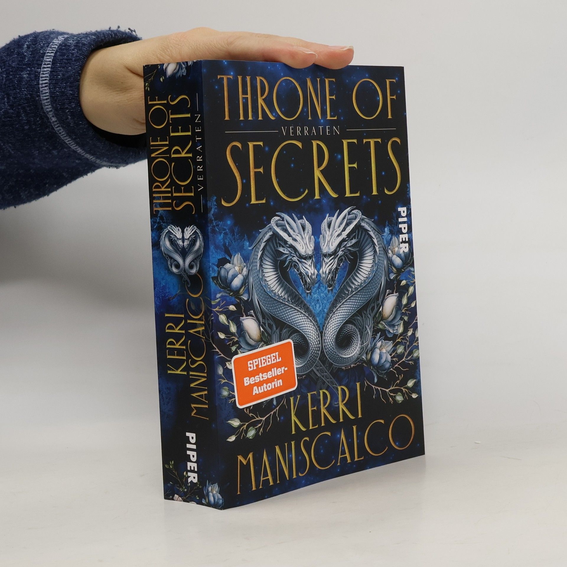 Kerri Maniscalco Throne of Secrets. Verraten