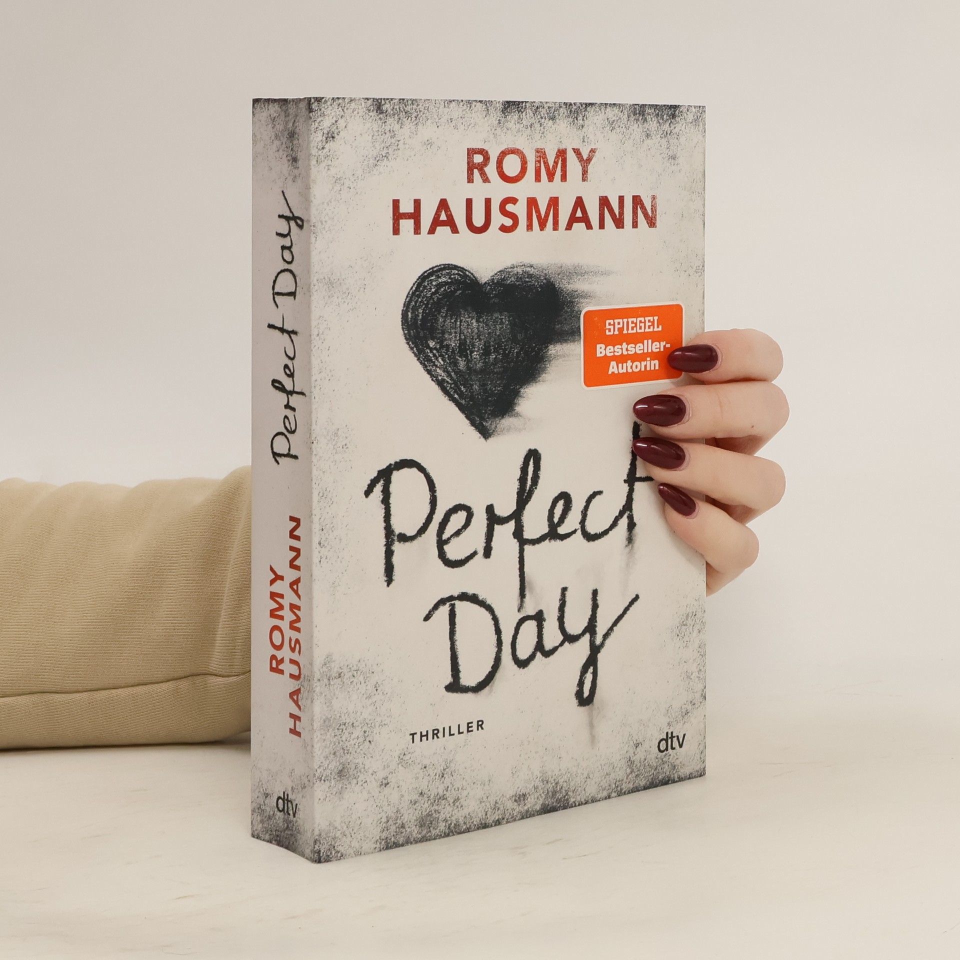 Romy Hausmann Perfect Day