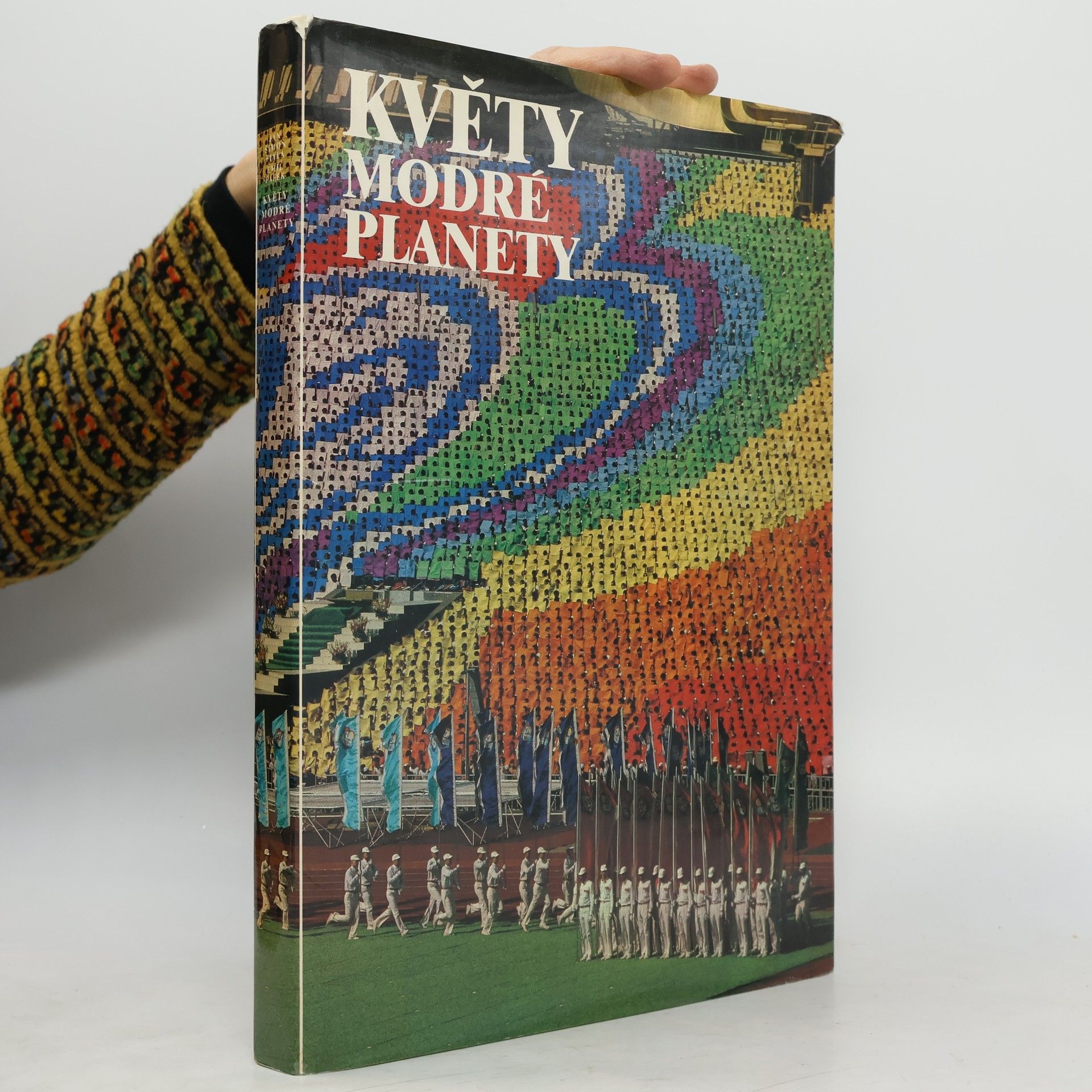 Květy modré planety