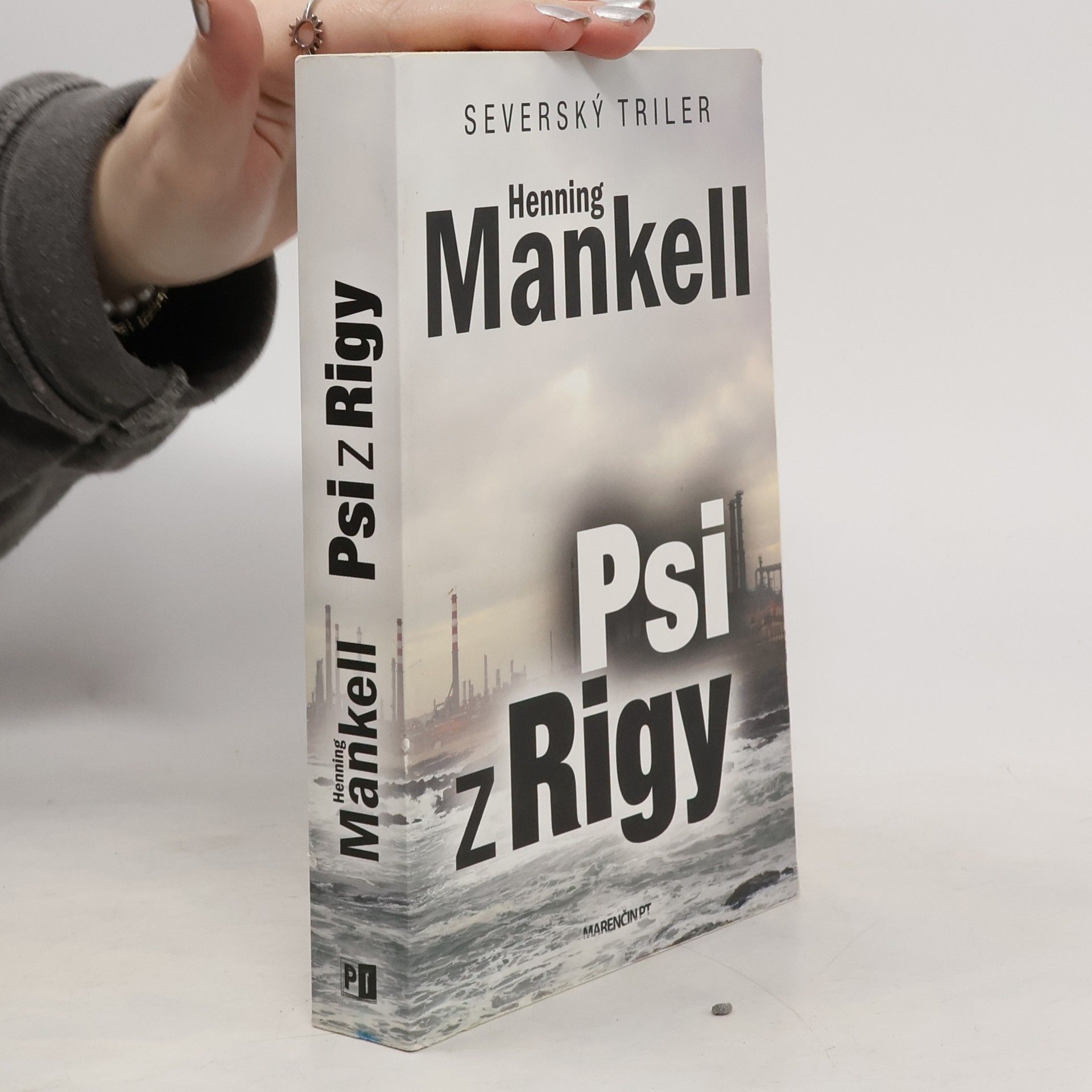 Henning Mankell Psi z Rigy