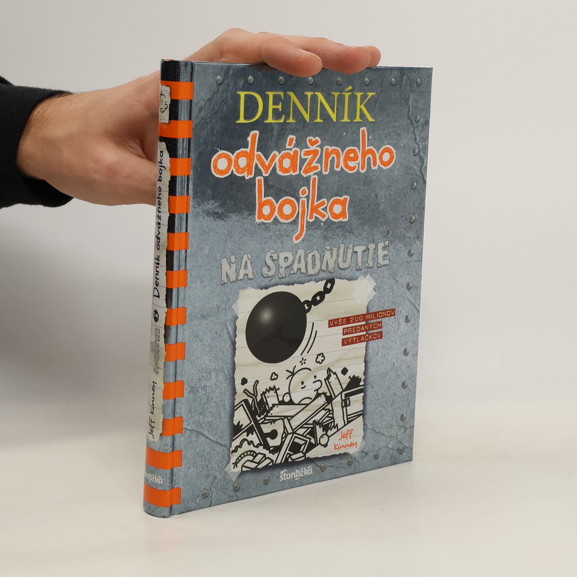 Jeff Kinney Denník odvážneho bojka 14. Na spadnutie