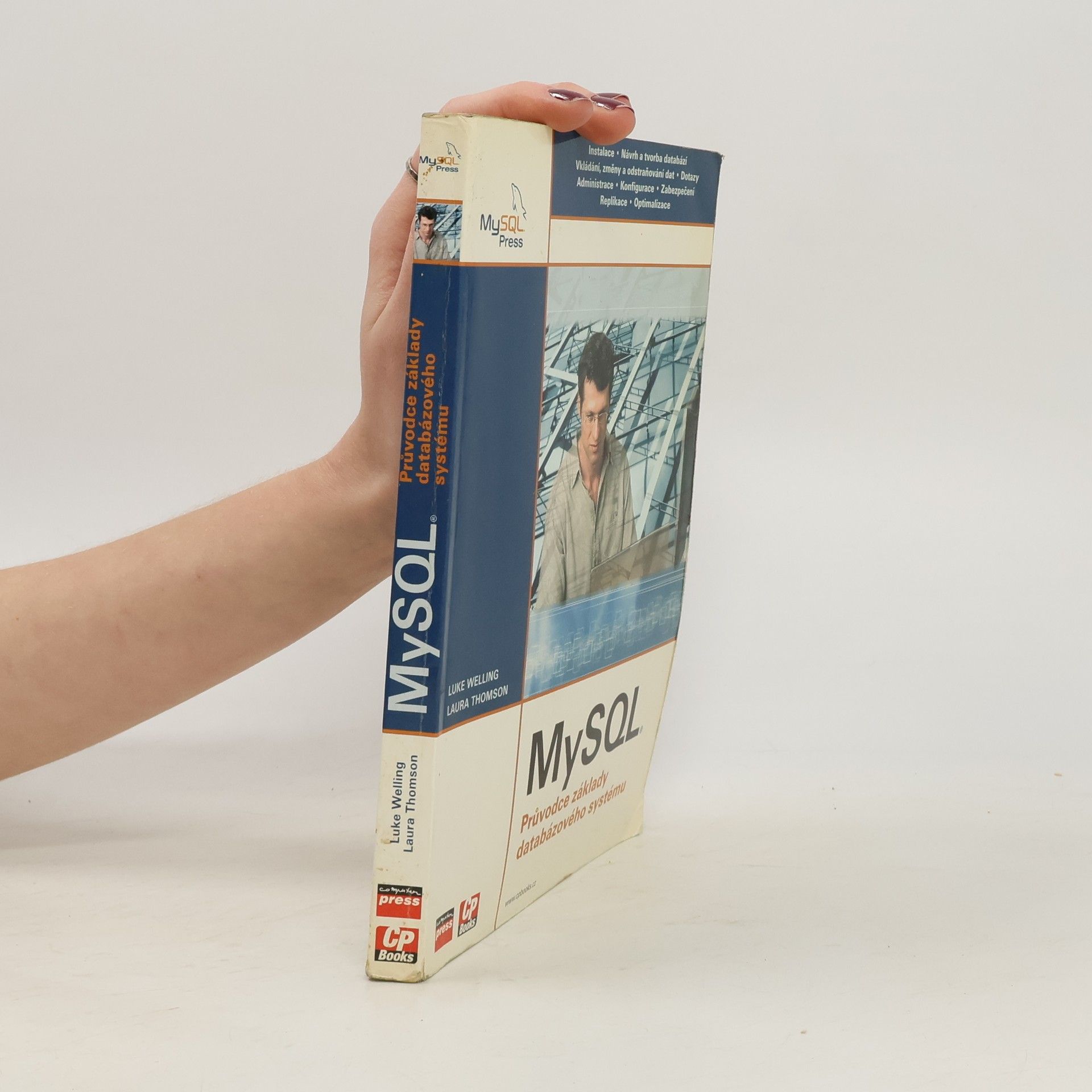 MySQL: Průvodce základy databázového systému