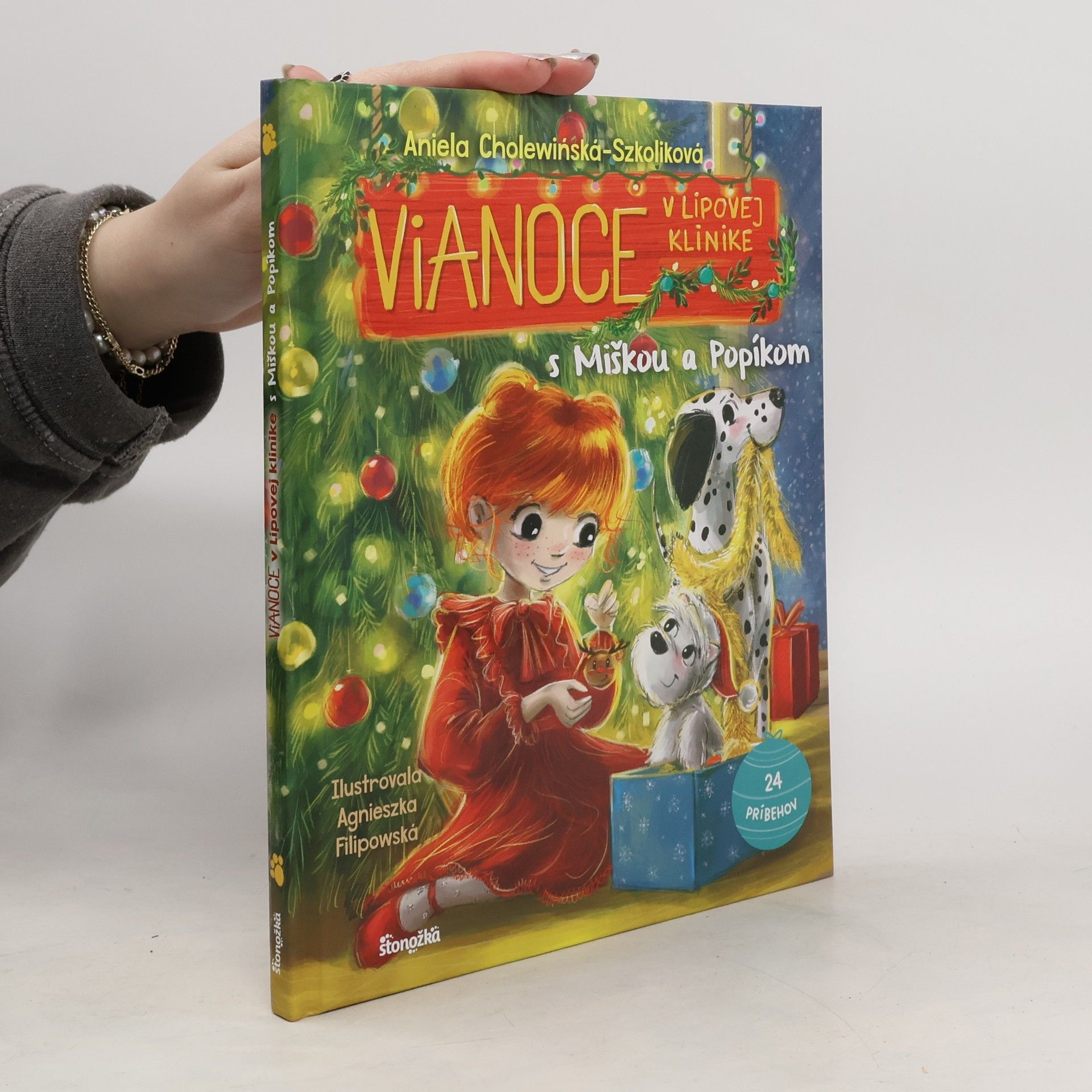 Aniela Cholewińská-Szkoliková Vianoce v Lipovej klinike s Miškou a Popíkom