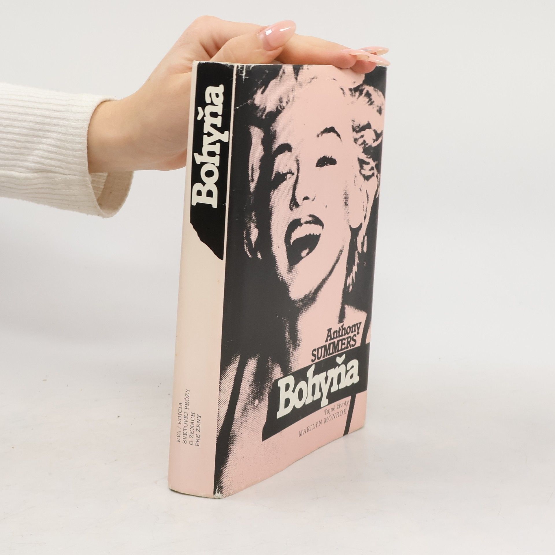 Anthony Summers Bohyňa