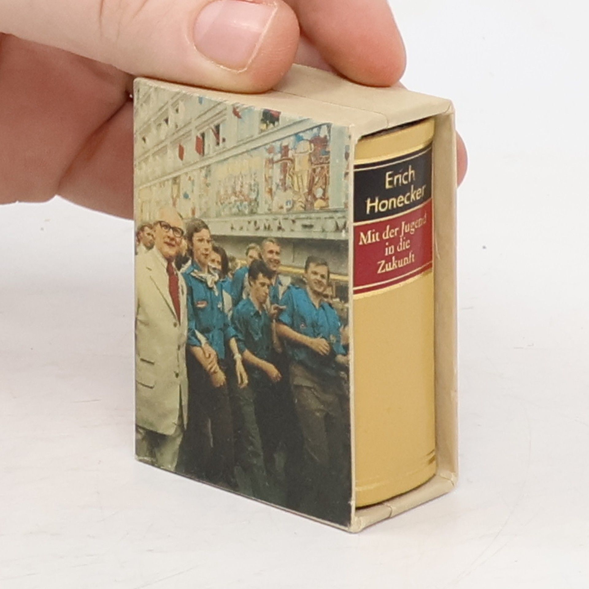 Erich Honecker Mit der Jugend in die Zukunft