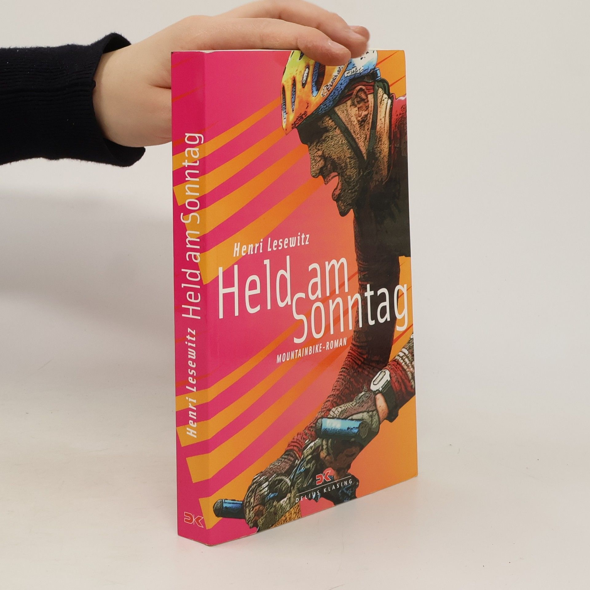 Lesewitz Henri Held am Sonntag