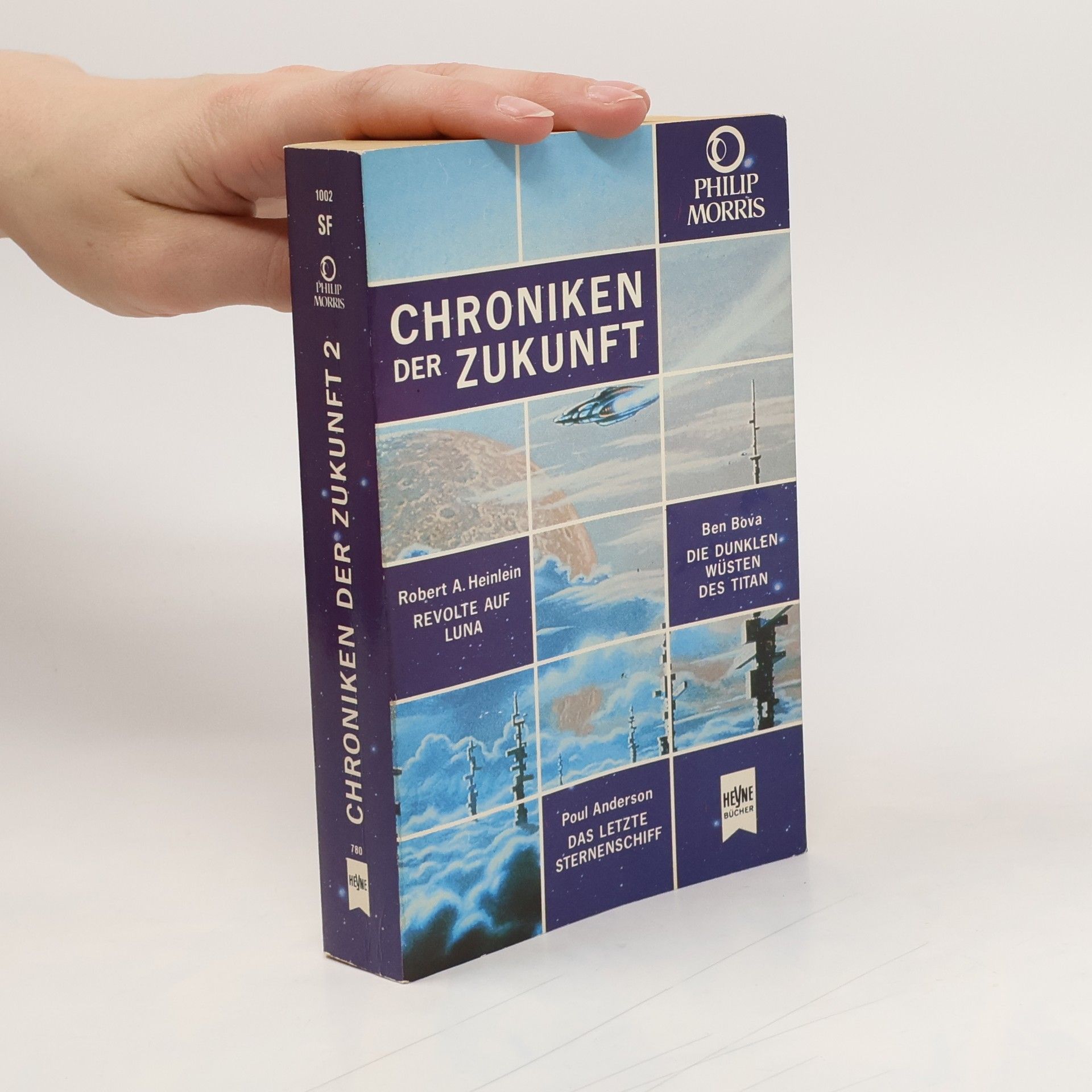 Chroniken der Zukunft: Revolte auf Luna, Die dunklen Wüsten des Titan, Das letzte Sternenschiff