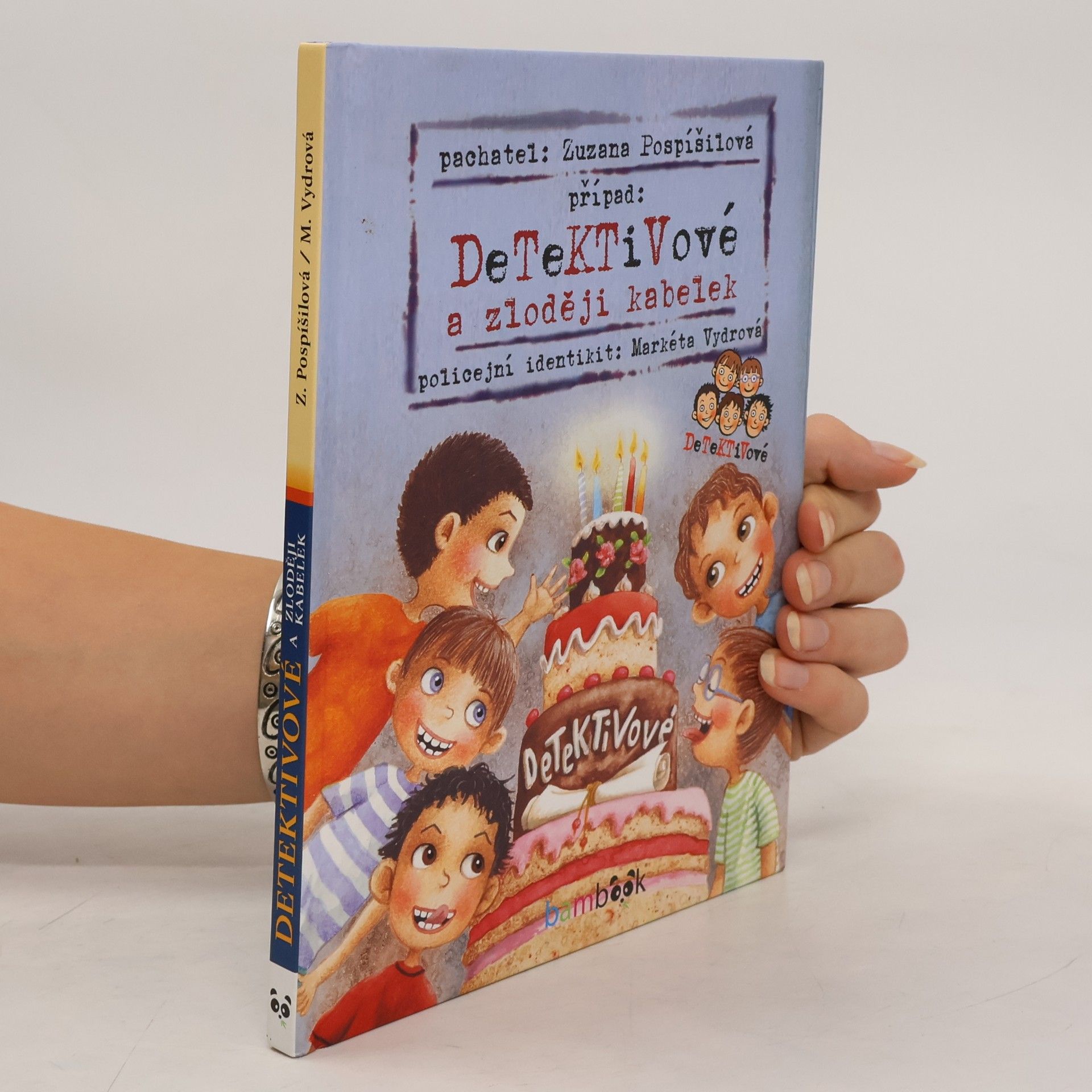 Případ: detektivové a zloději kabelek