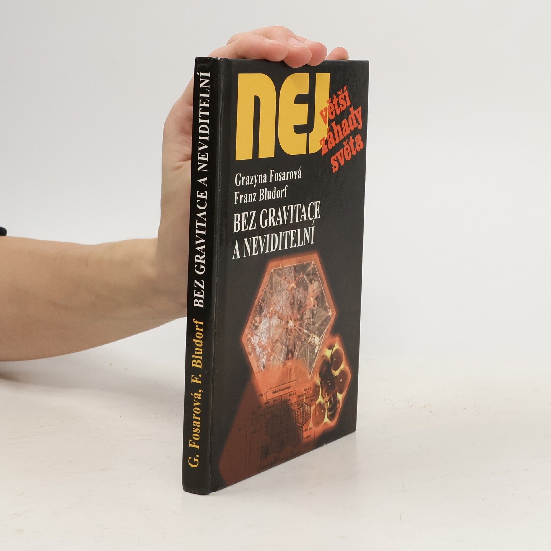 Graz yna Fosar Bez gravitace a neviditelní