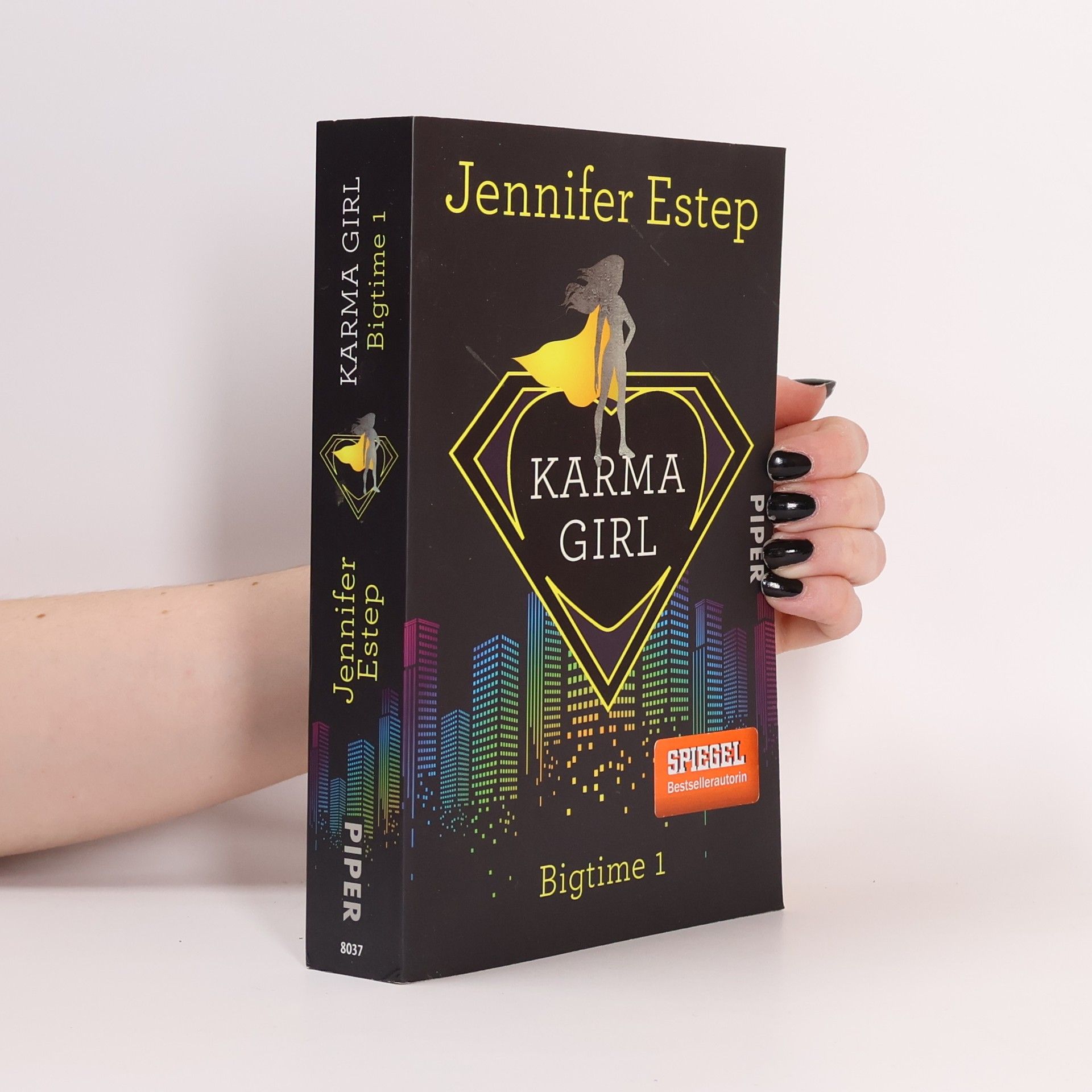 Jennifer Estep Karma Girl