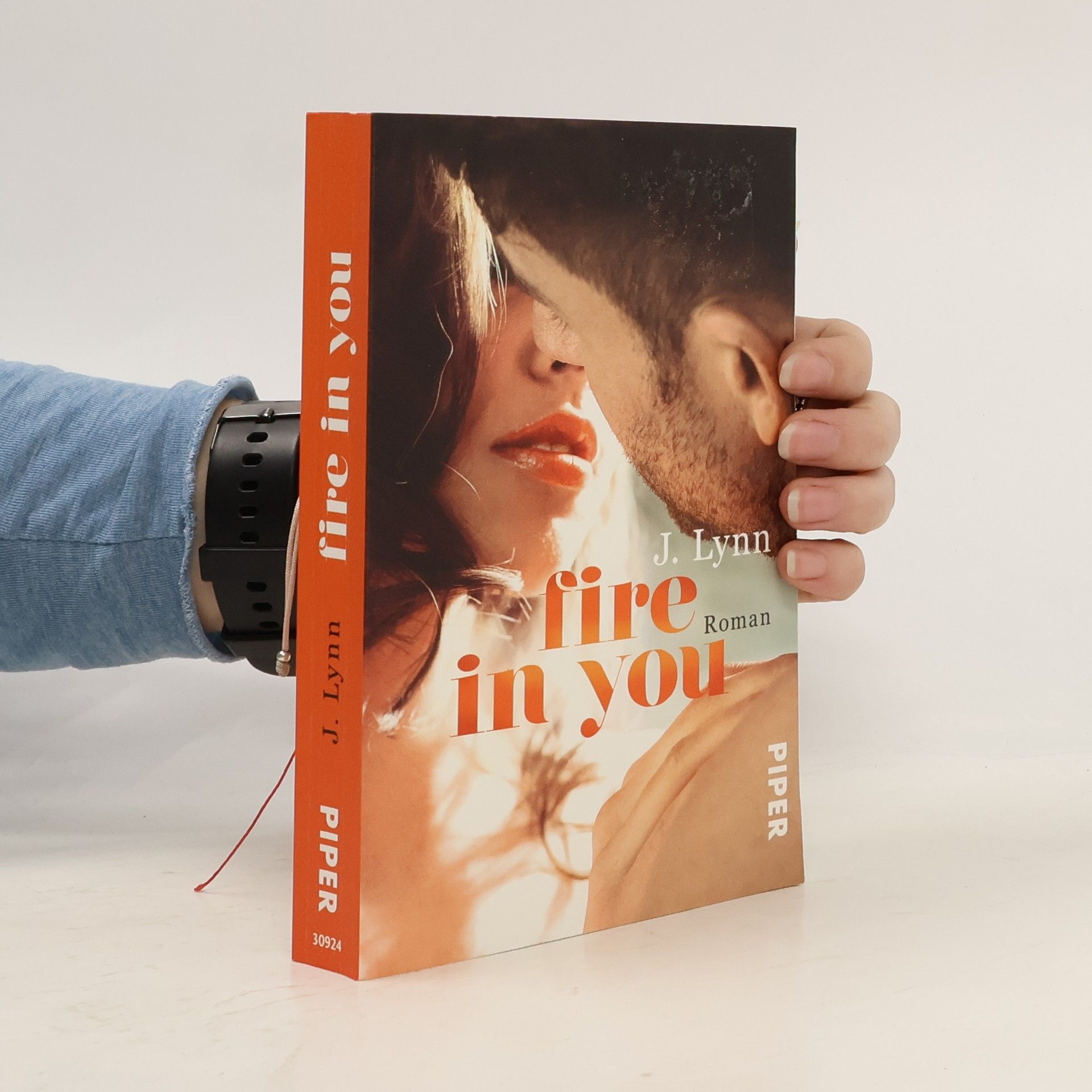 Jennifer L. Armentrout Fire in you