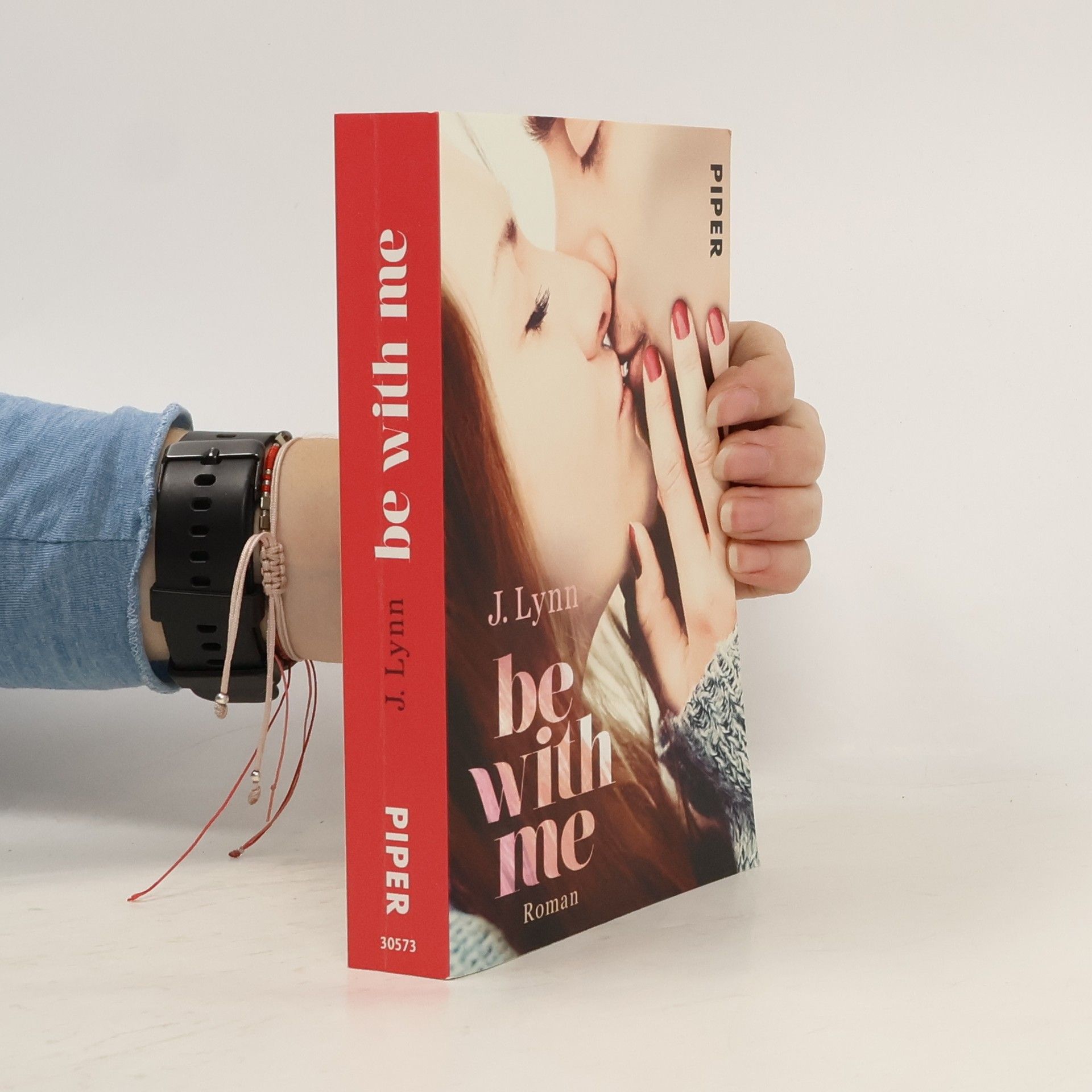 Jennifer Armentrout Be with me