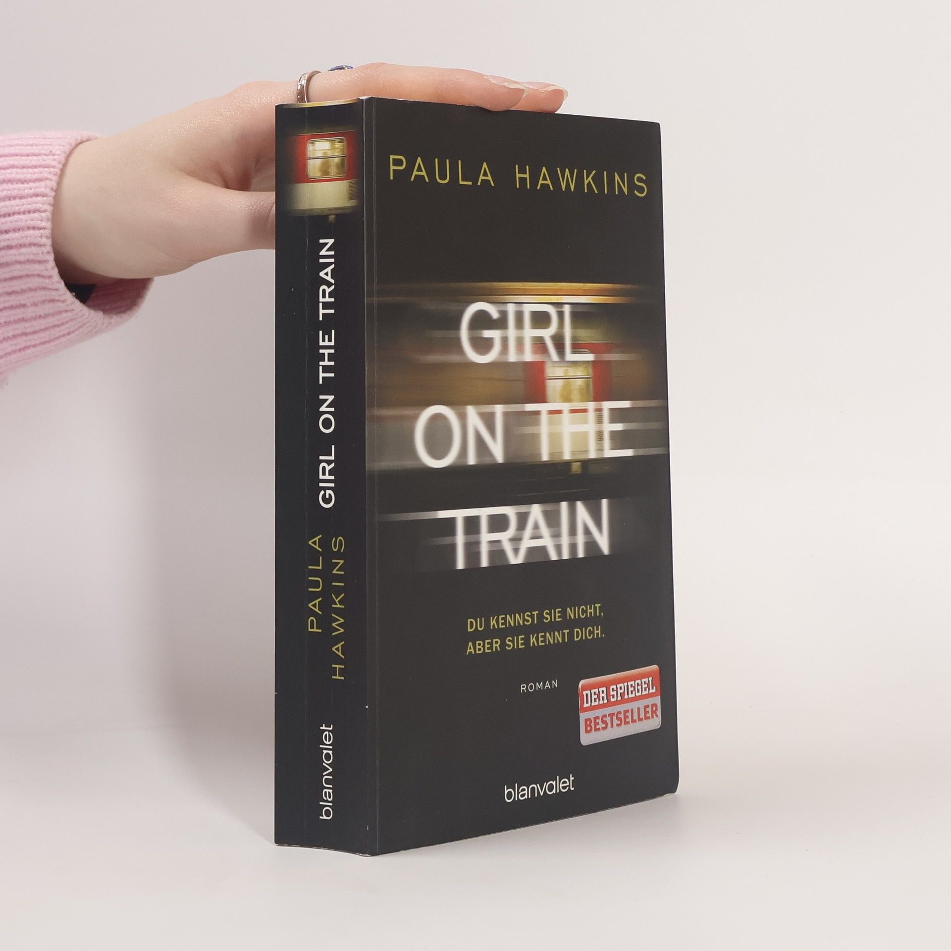 Paula Hawkins Girl on the Train