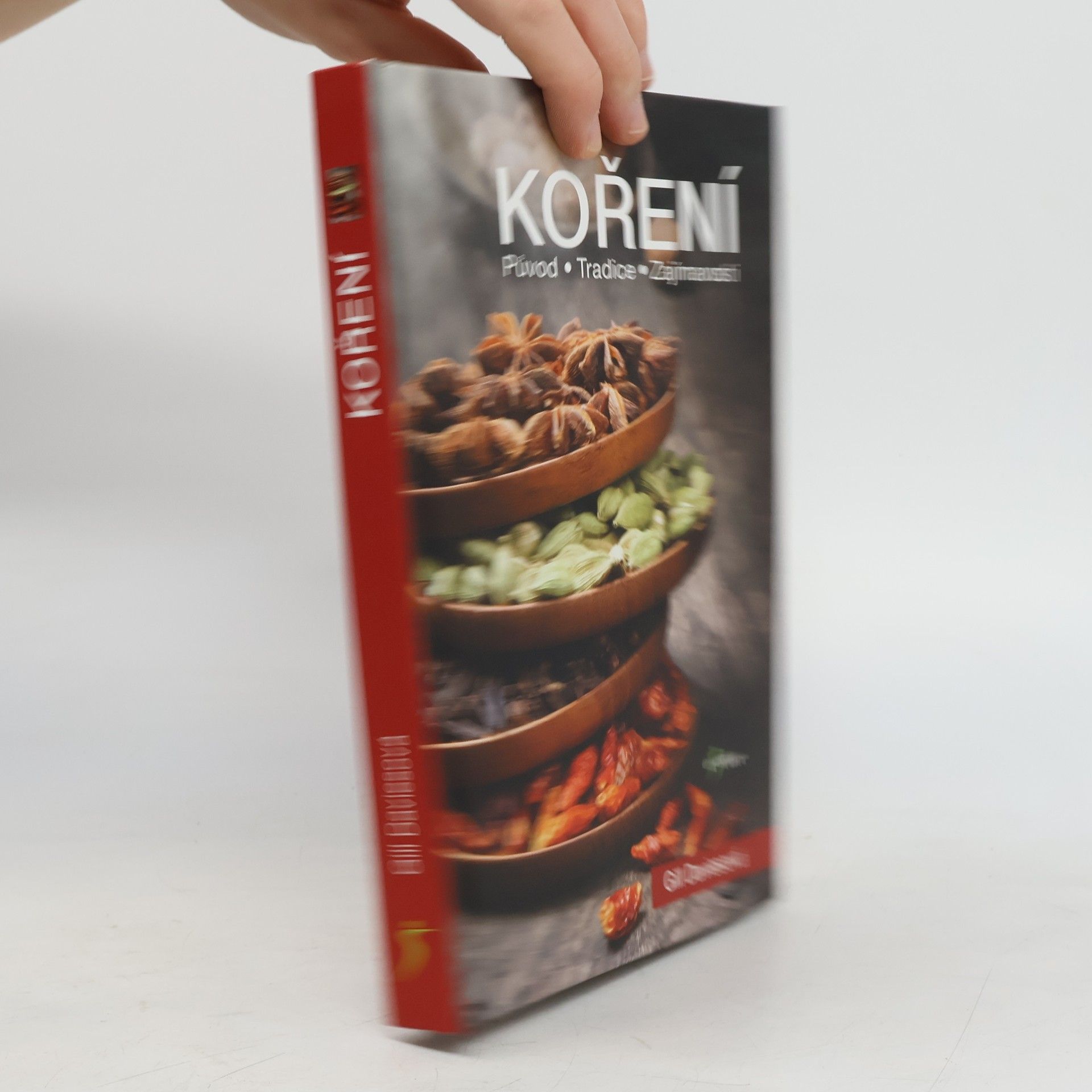 Gill Davies Koření : původ, tradice, zajímavosti