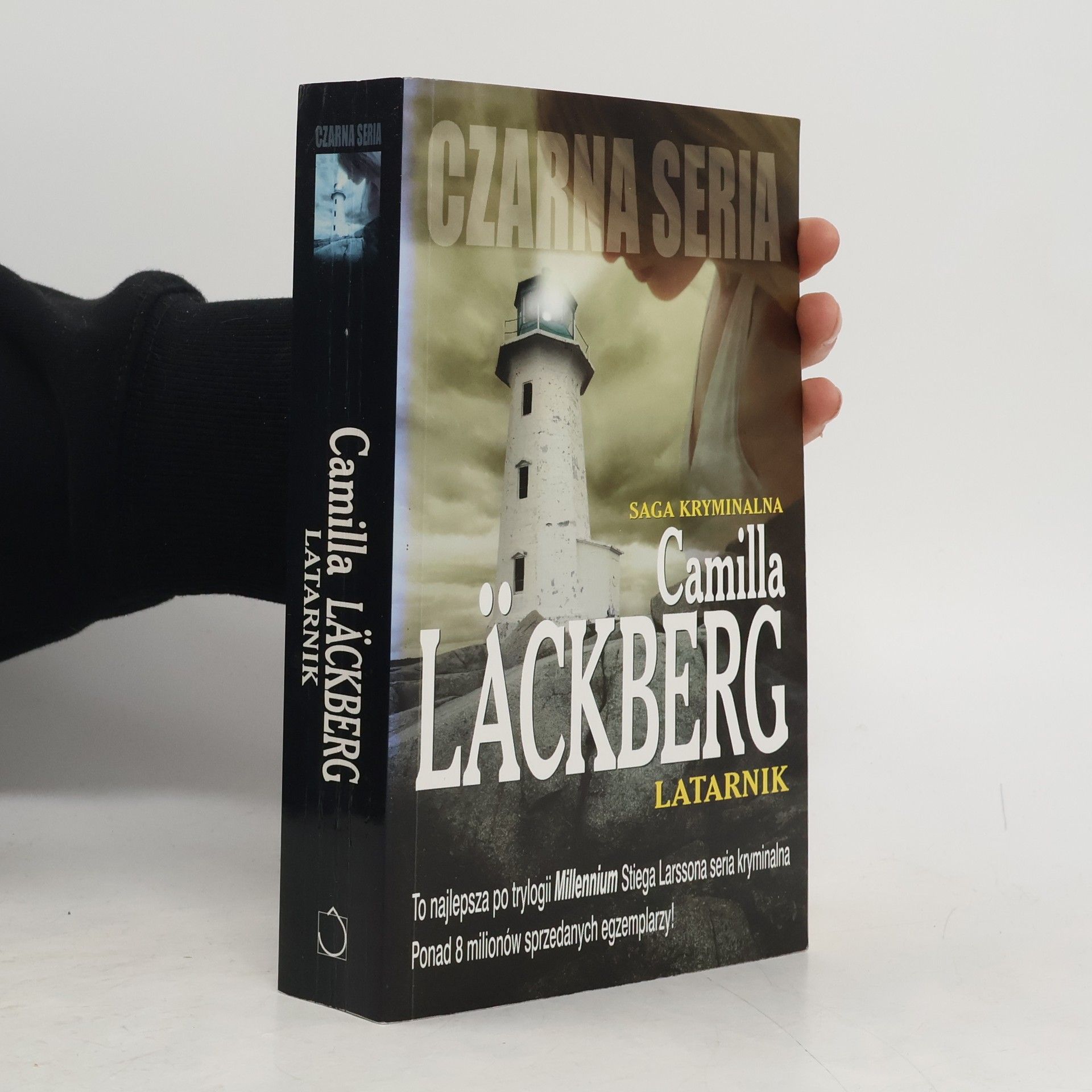 Czarna Seria: Latarnik