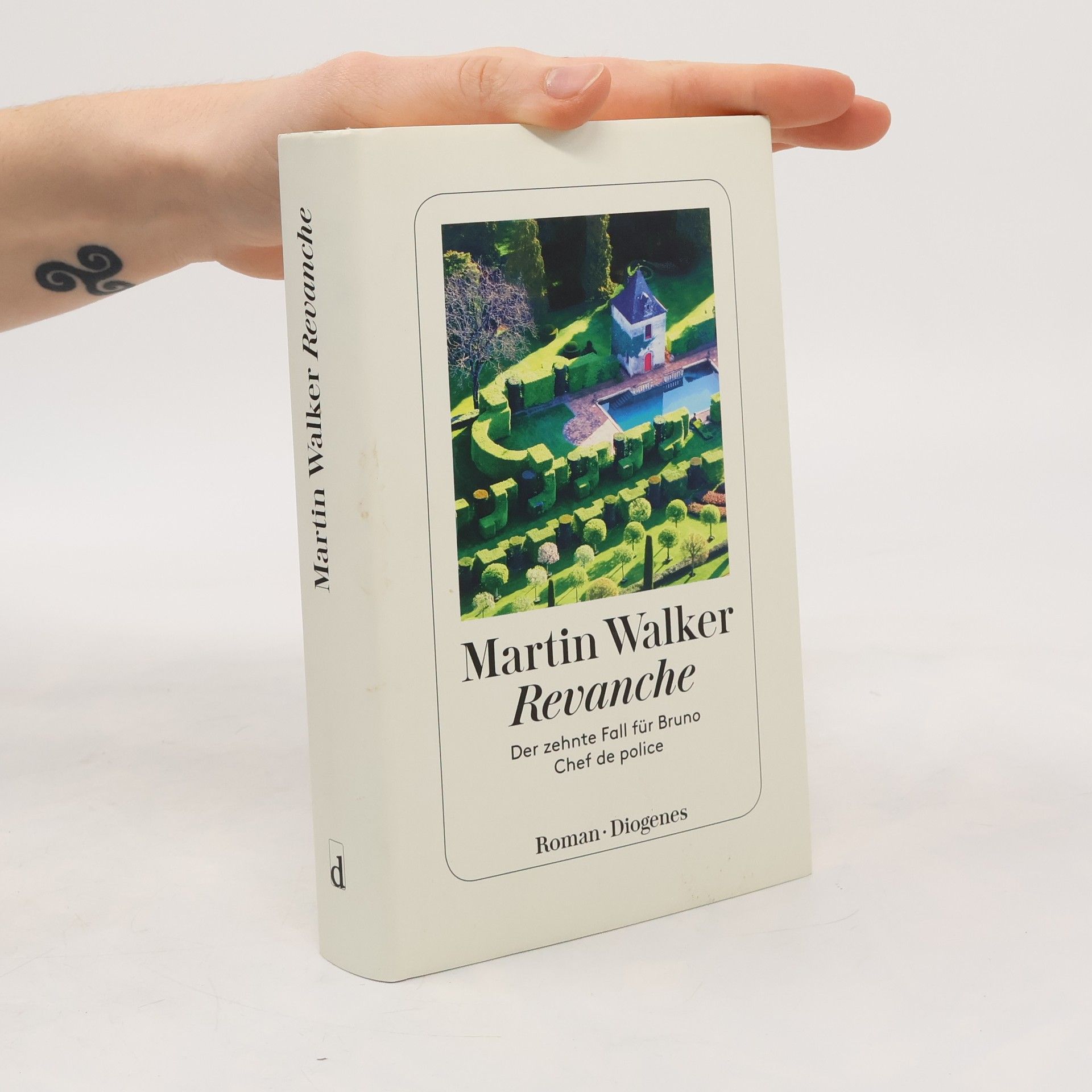 Martin Walker Revanche