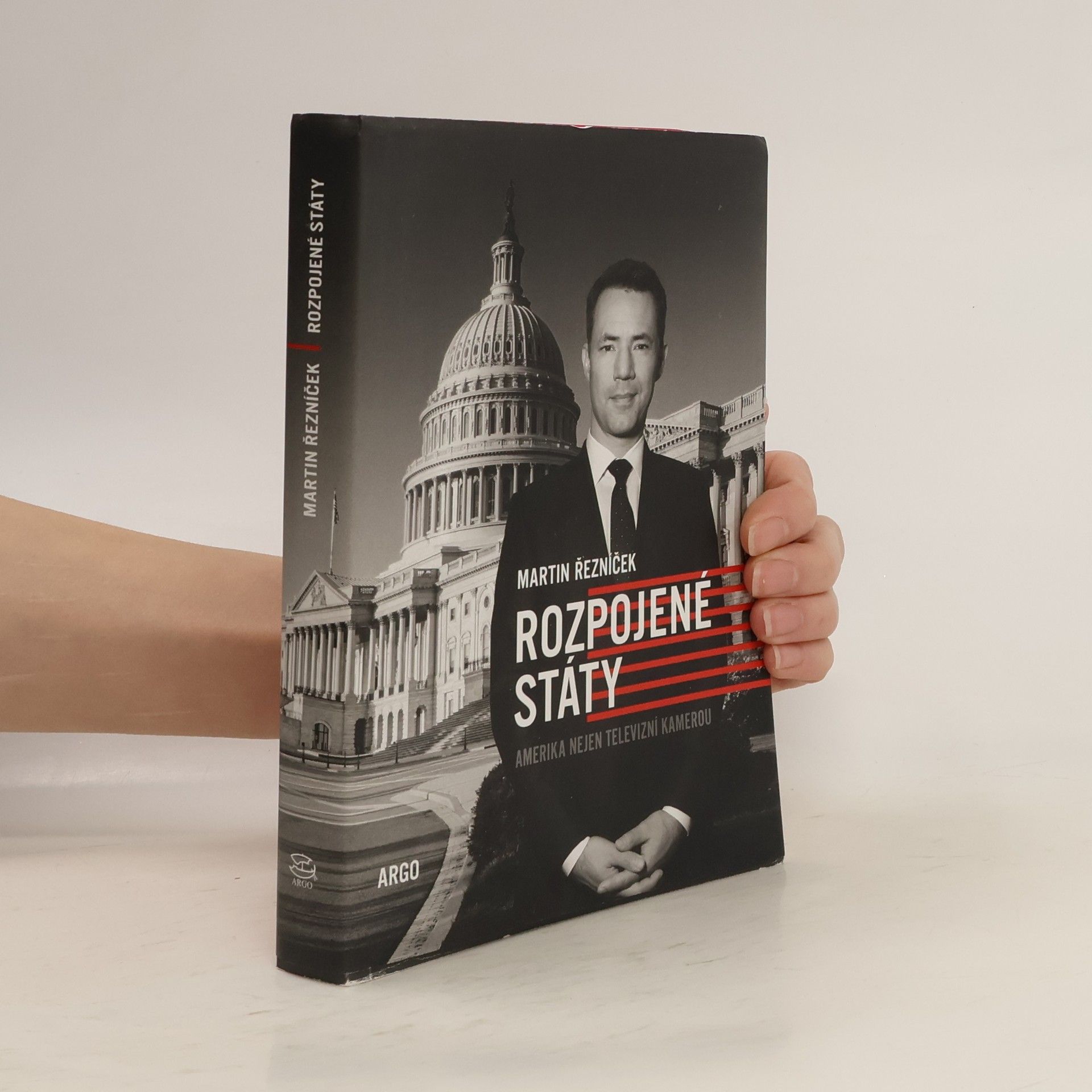 Martin Řezníček Rozpojené státy: Amerika nejen televizní kamerou