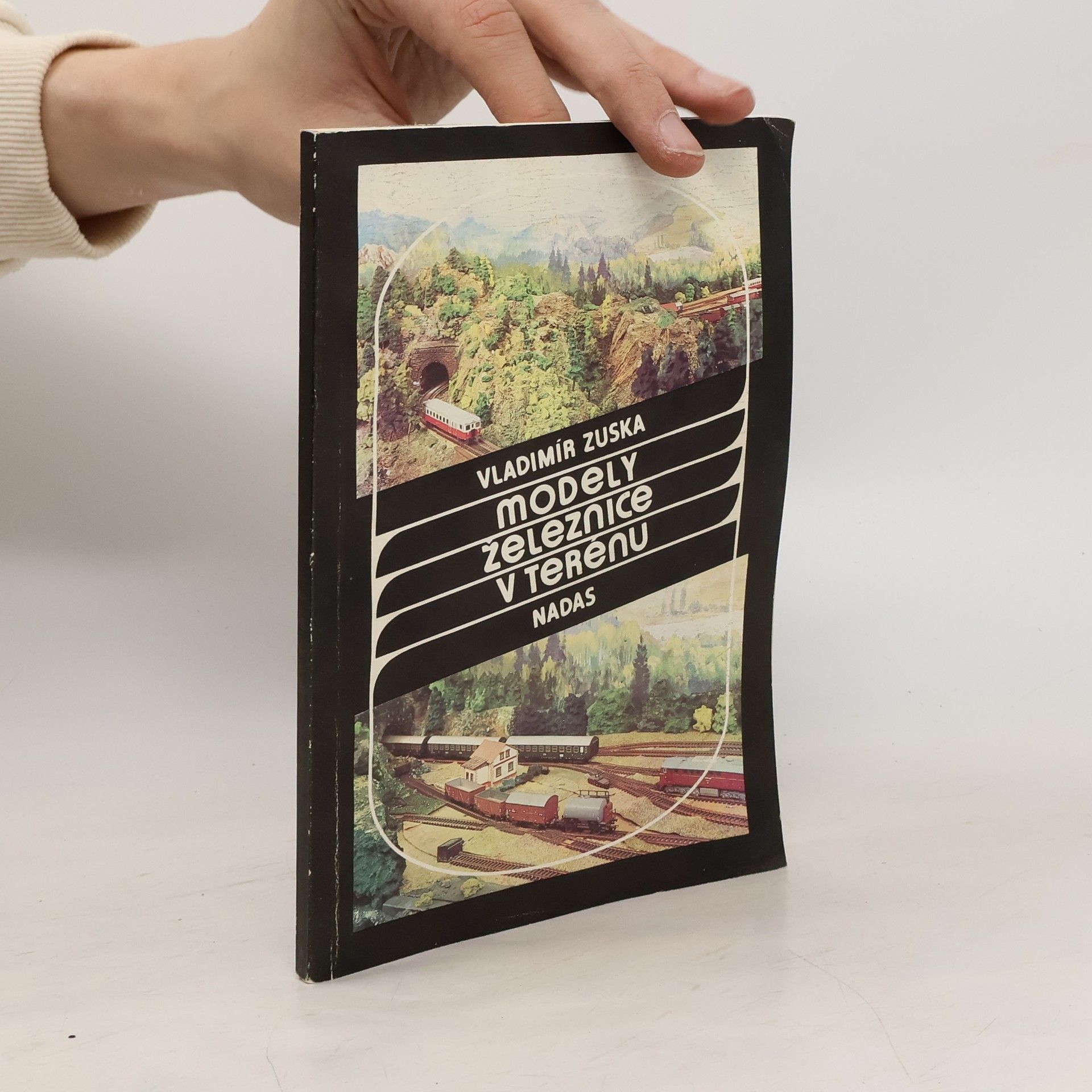 Modely železnice v terénu