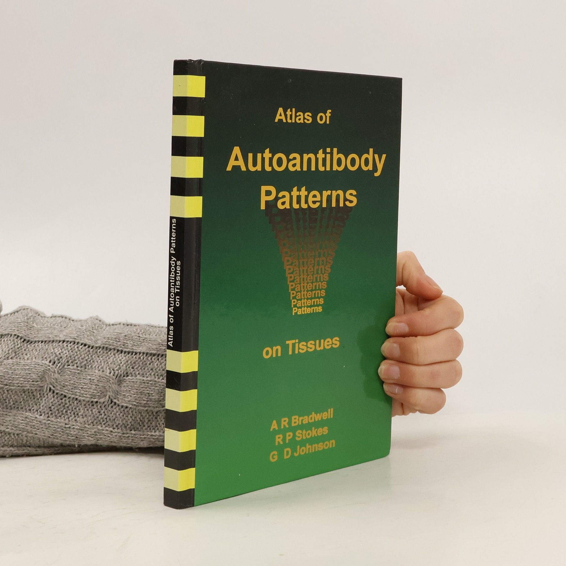 Atlas of Autoantibody Patterns on Tissues