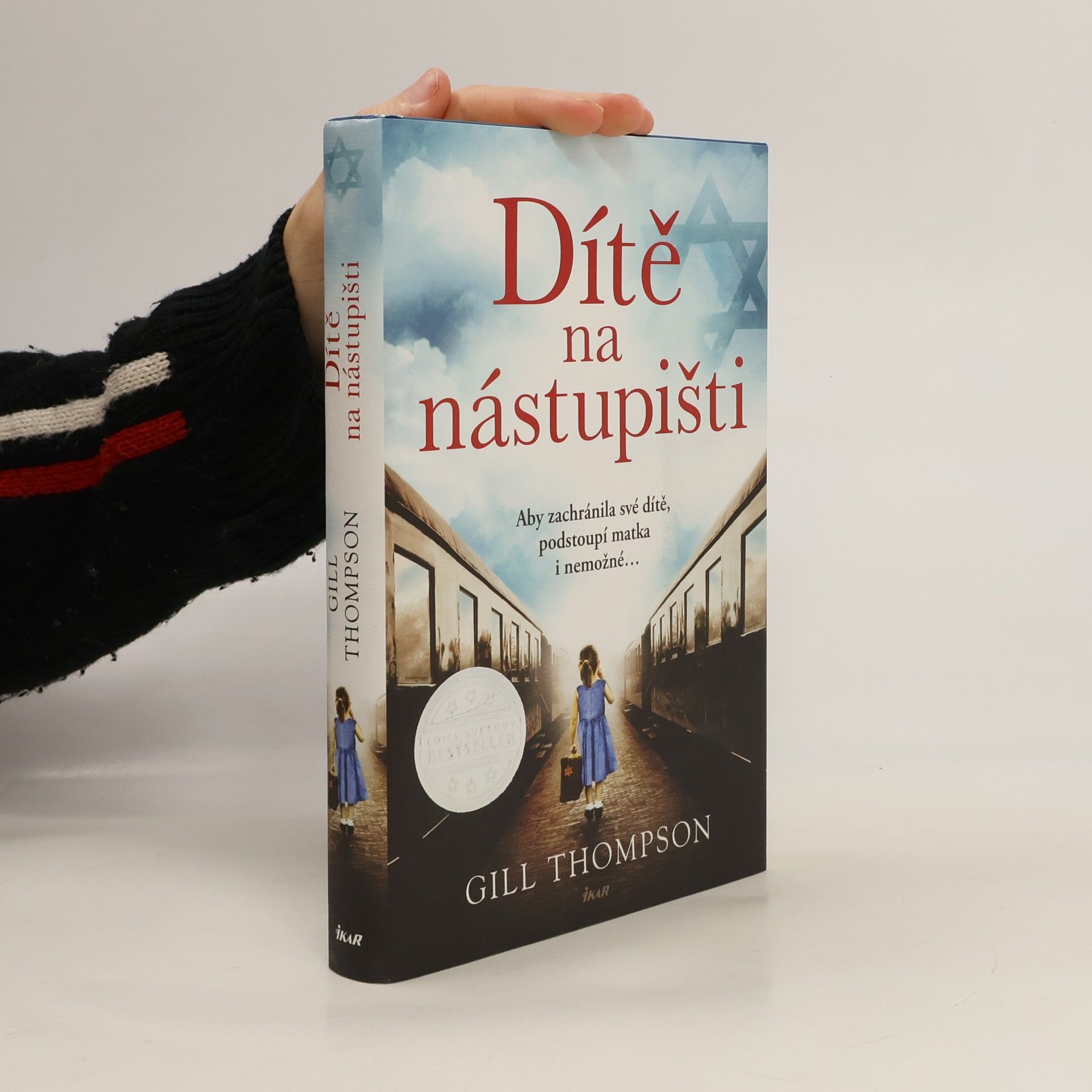 Dítě na nástupišti