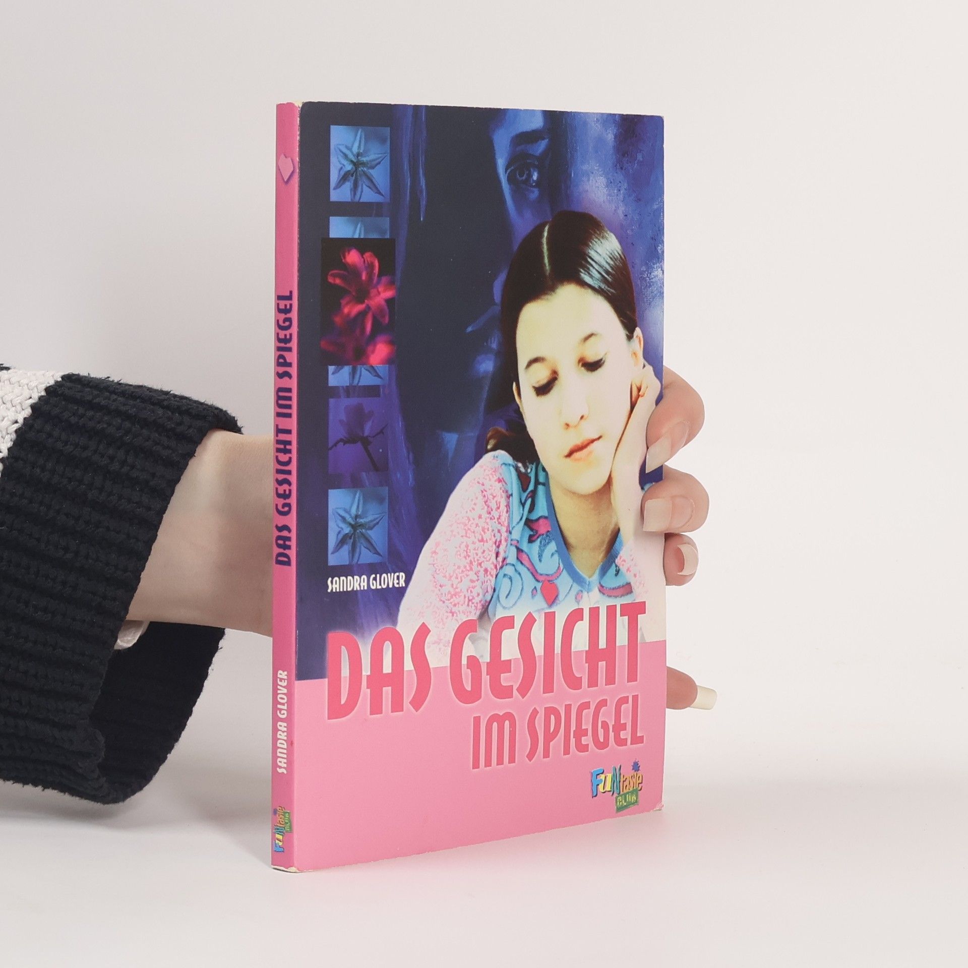 Das Gesicht im Spiegel