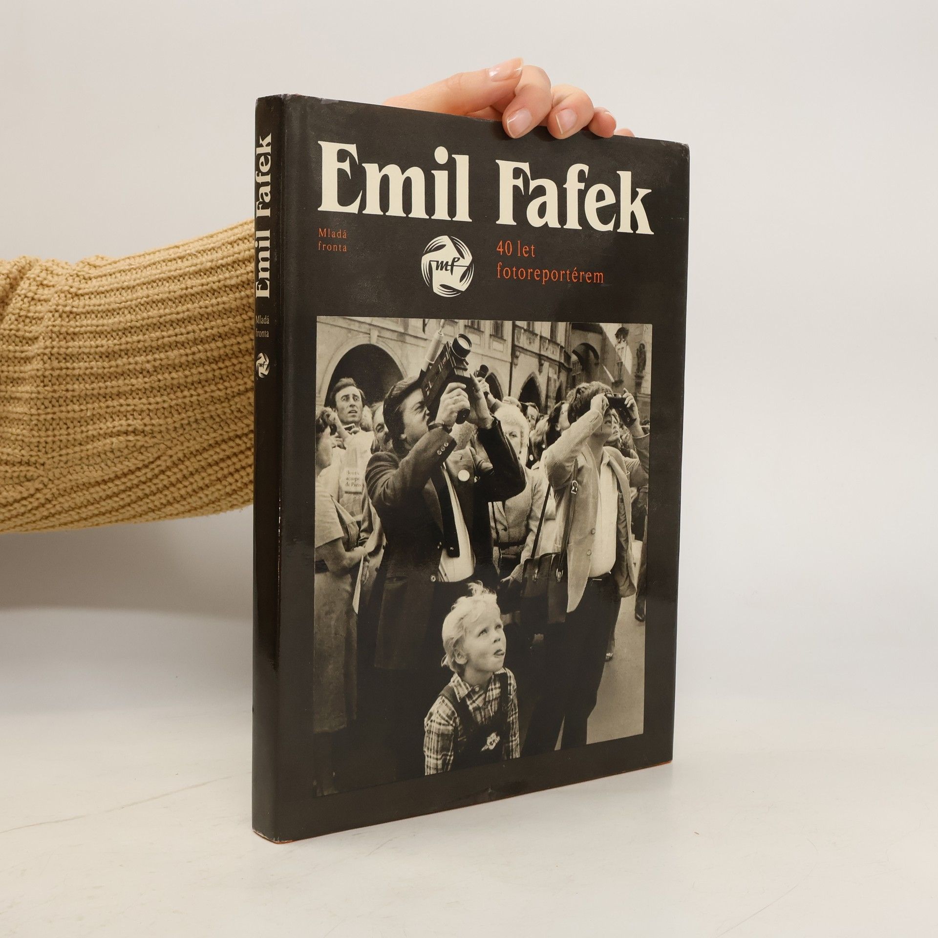 Ondřej Neff Emil Fafek. 40 let fotoreportérem