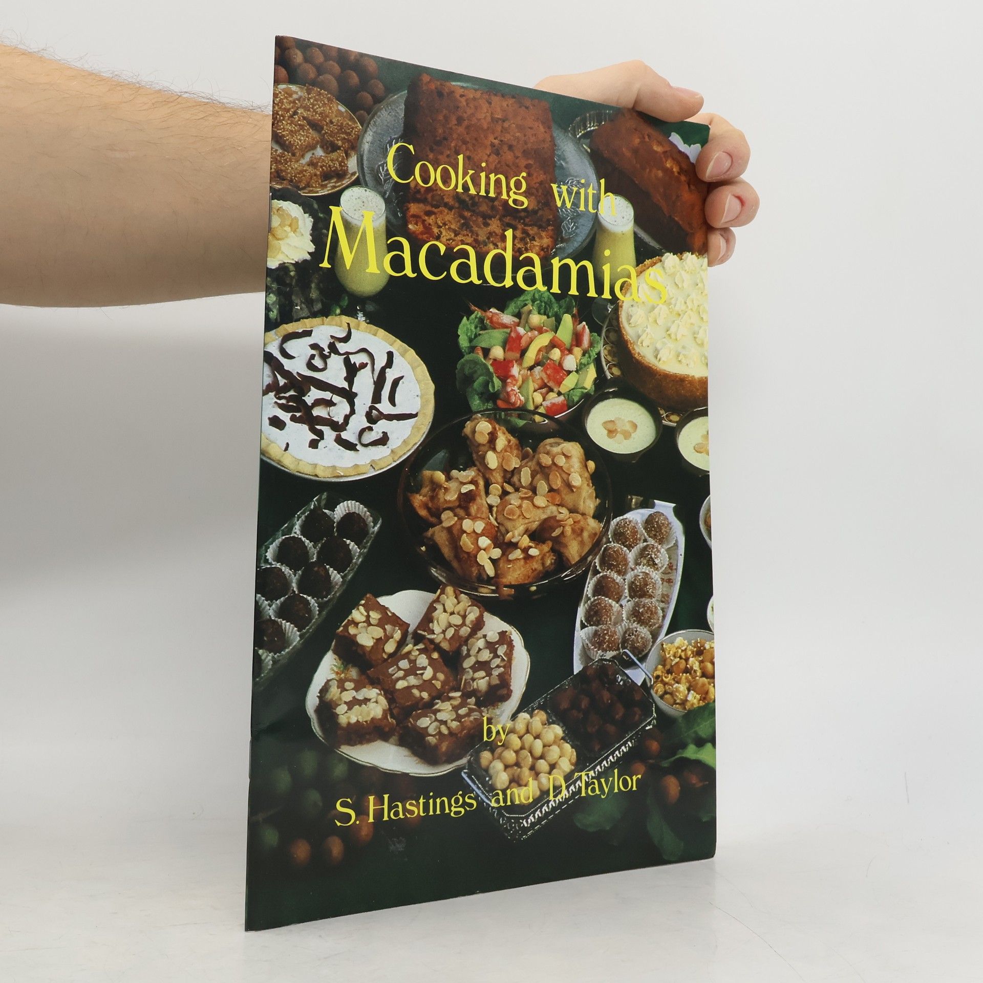 S. Hastings Cooking with Macadamia