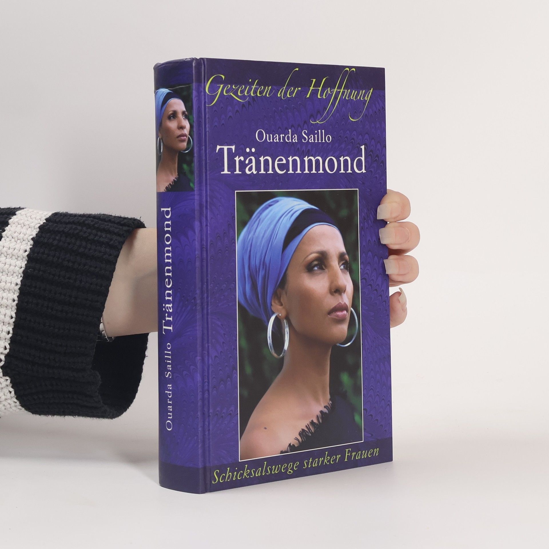 Ouarda Saillo Tränenmond