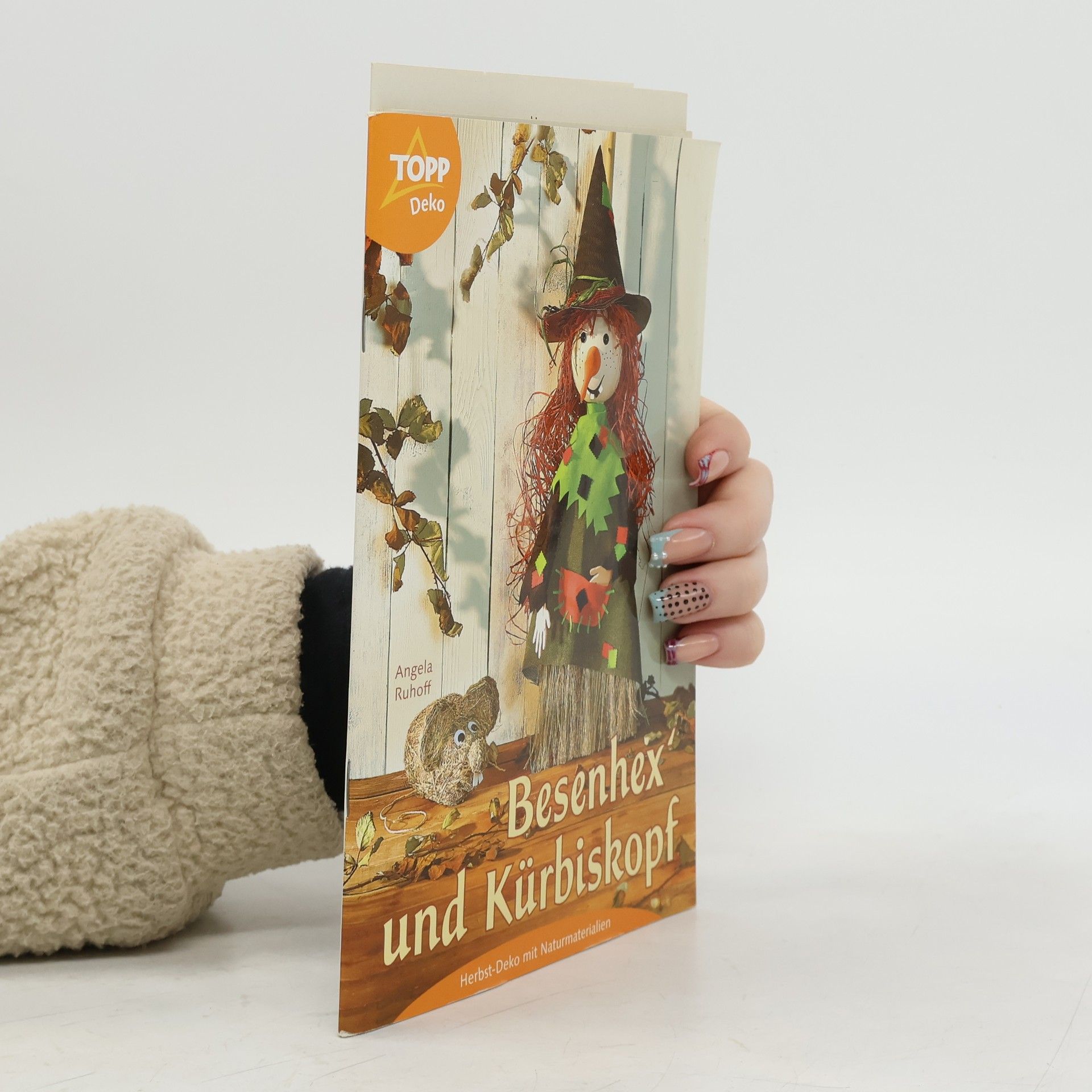 Besenhex' und Kürbiskopf