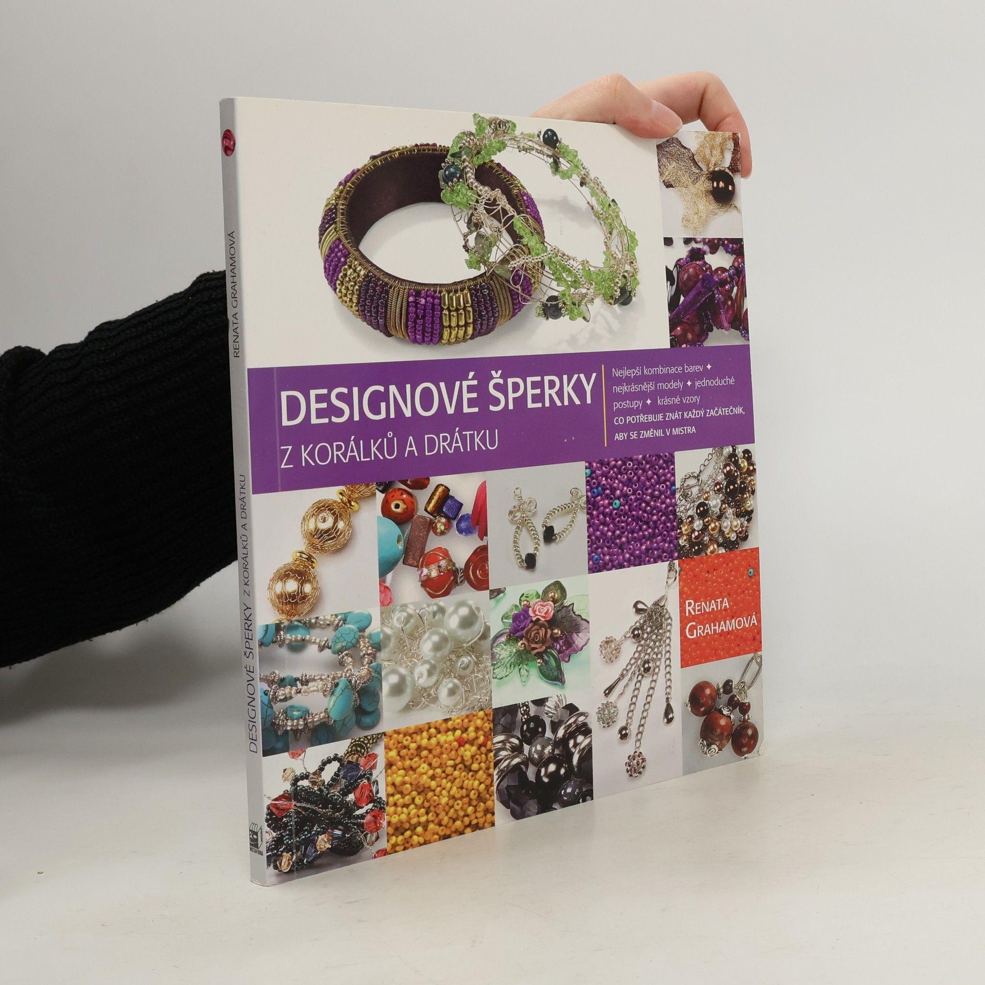 Grahamová Renata Designové šperky z korálků a drátku