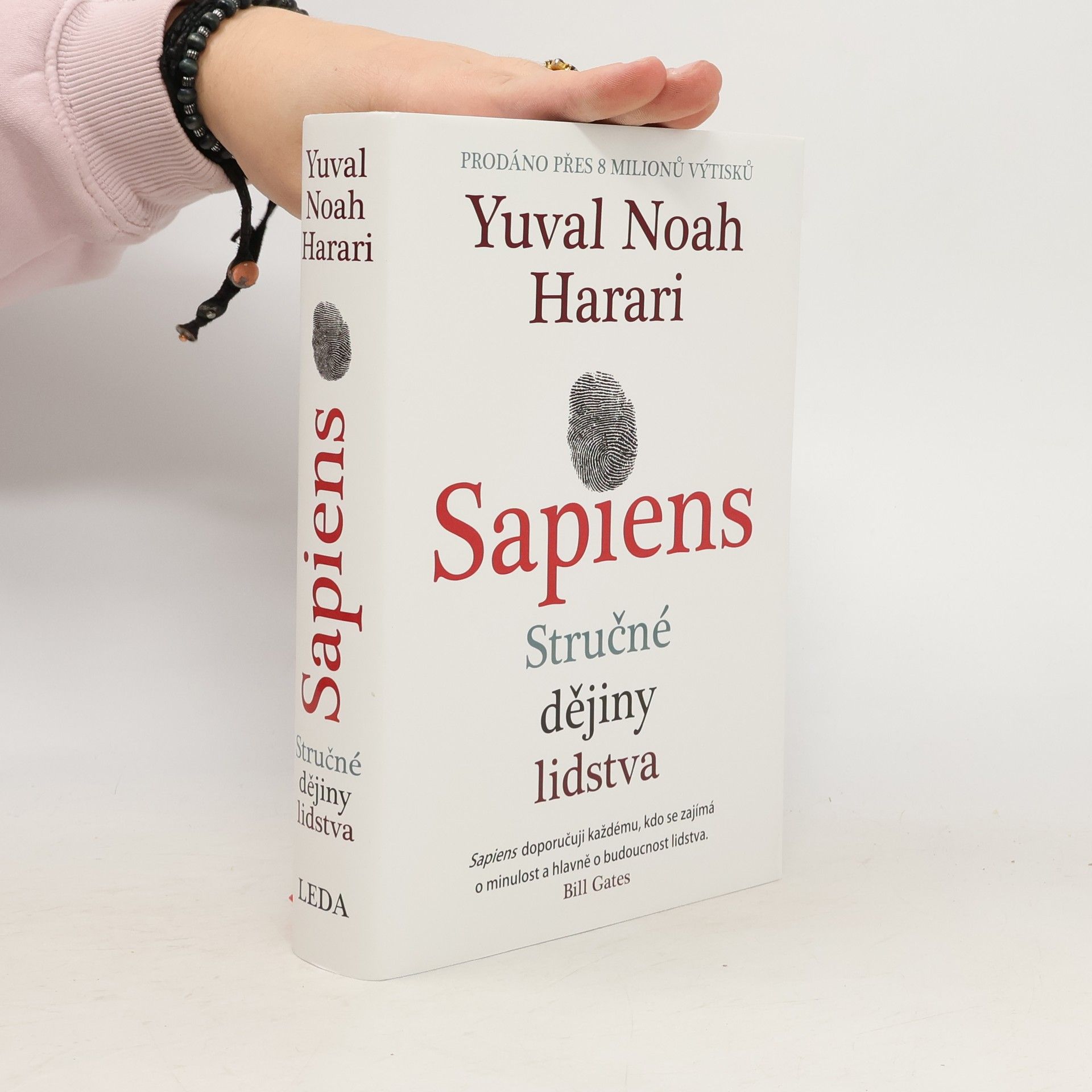 Yuval Harari Sapiens : stručné dějiny lidstva