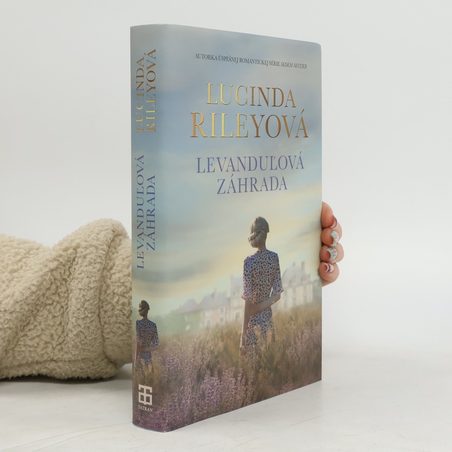 Lucinda Riley Levanduľová záhrada