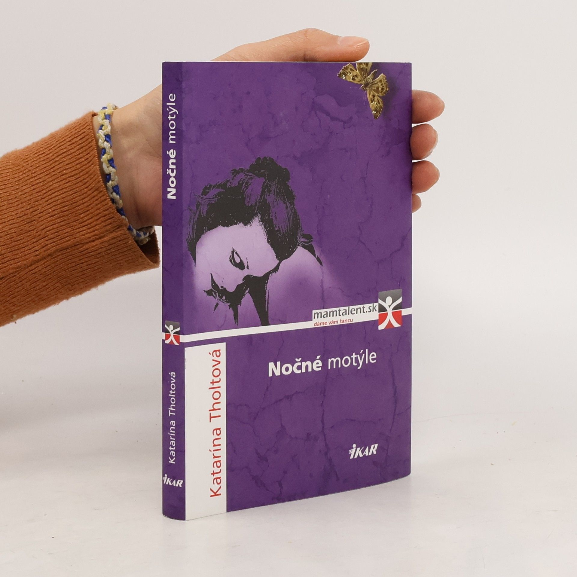 Katarína Tholtová Nočné motýle