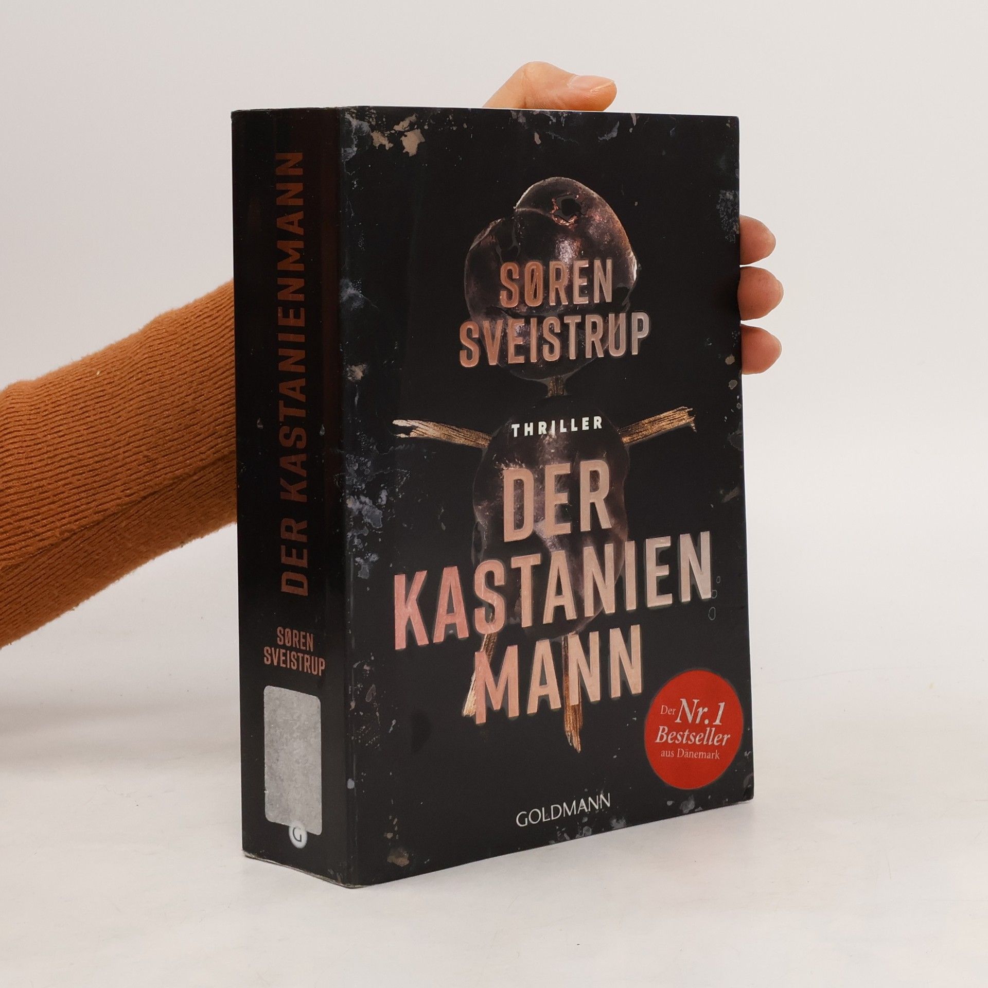Søren Sveistrup Der Kastanienmann