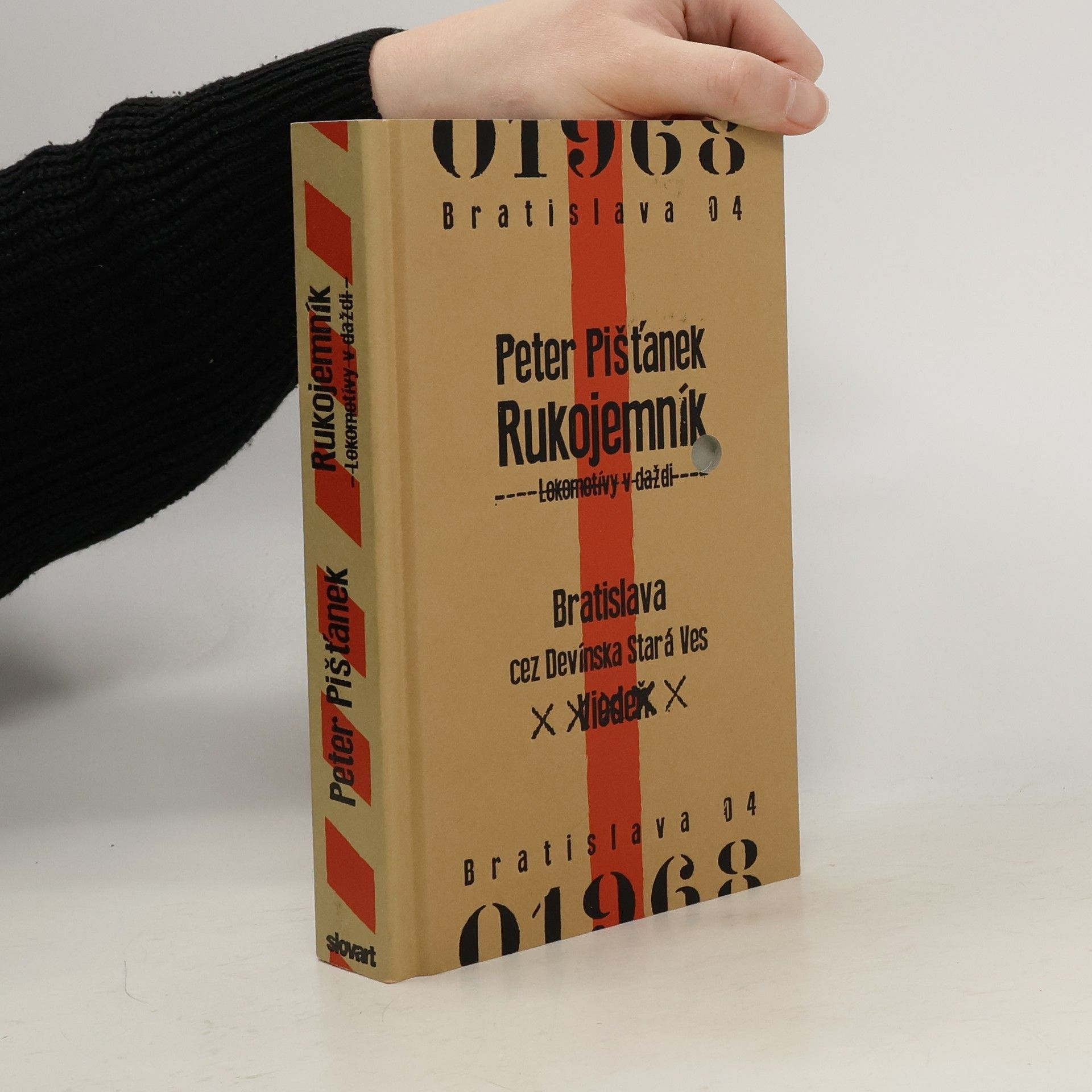 Peter Pišťanek Rukojemník: Lokomotívy v daždi