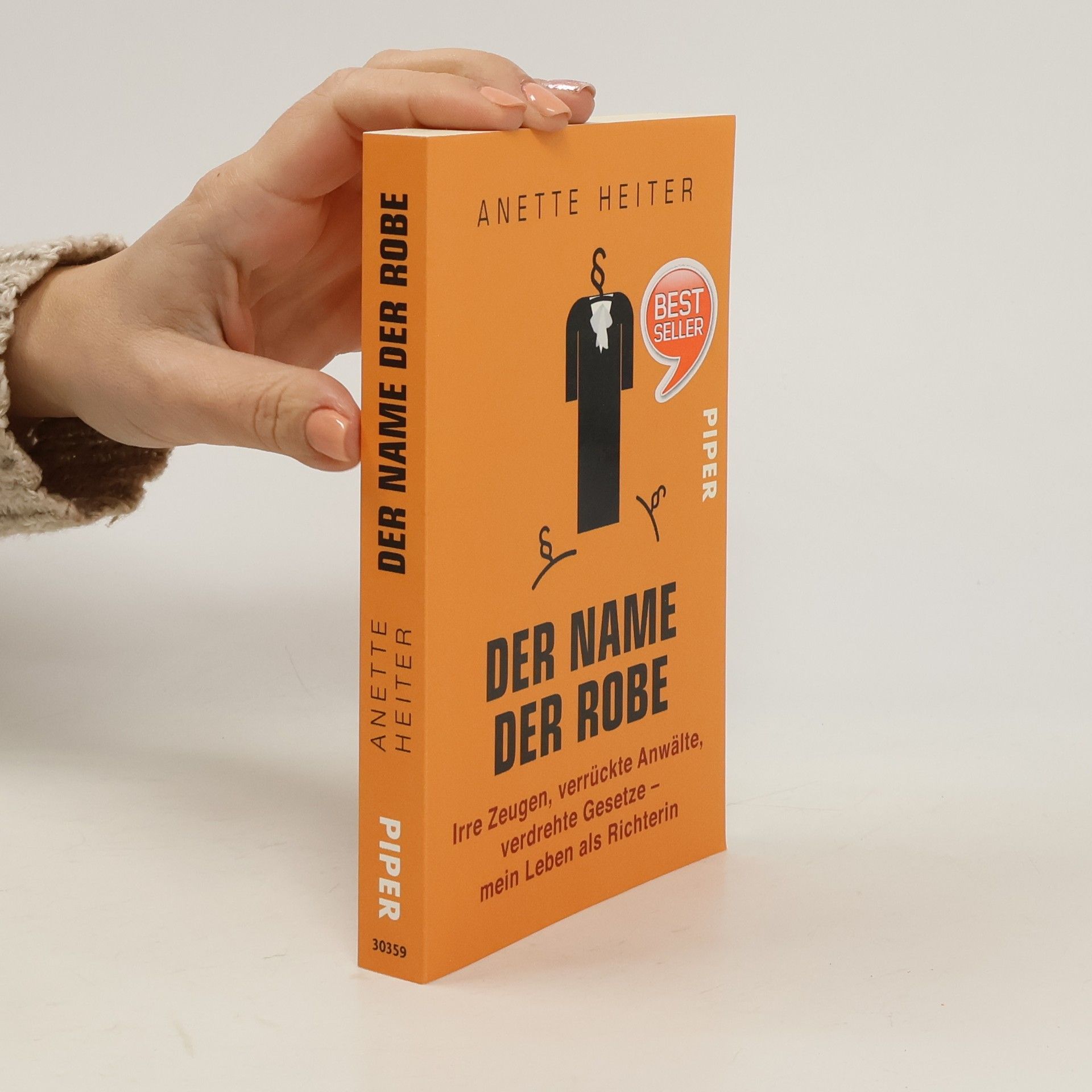 Anette Heiter Der Name der Robe