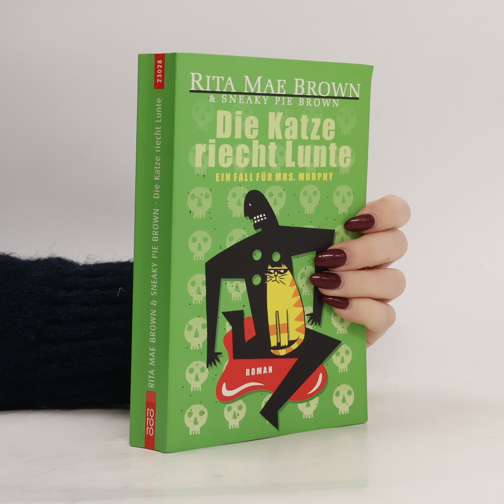 Die Katze riecht Lunte