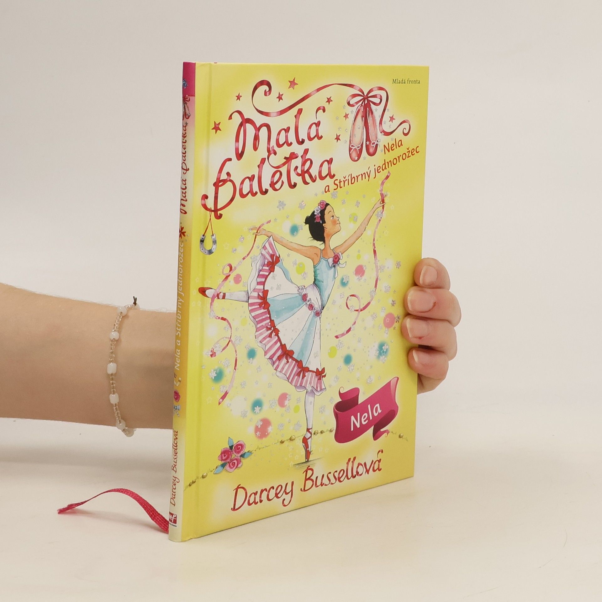 Malá baletka. Nela a Stříbrný jednorožec
