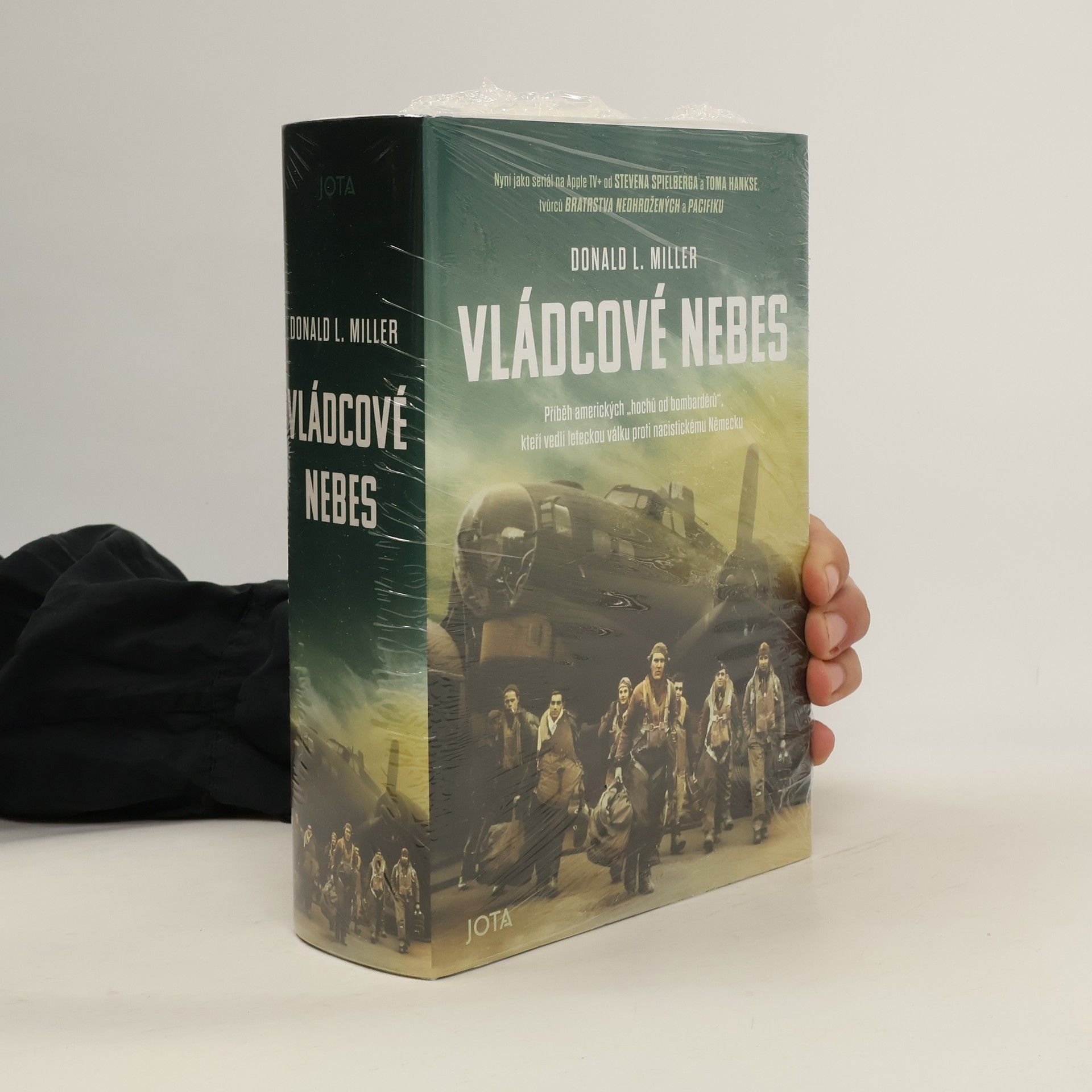 Donald L. Miller Vládcové nebes