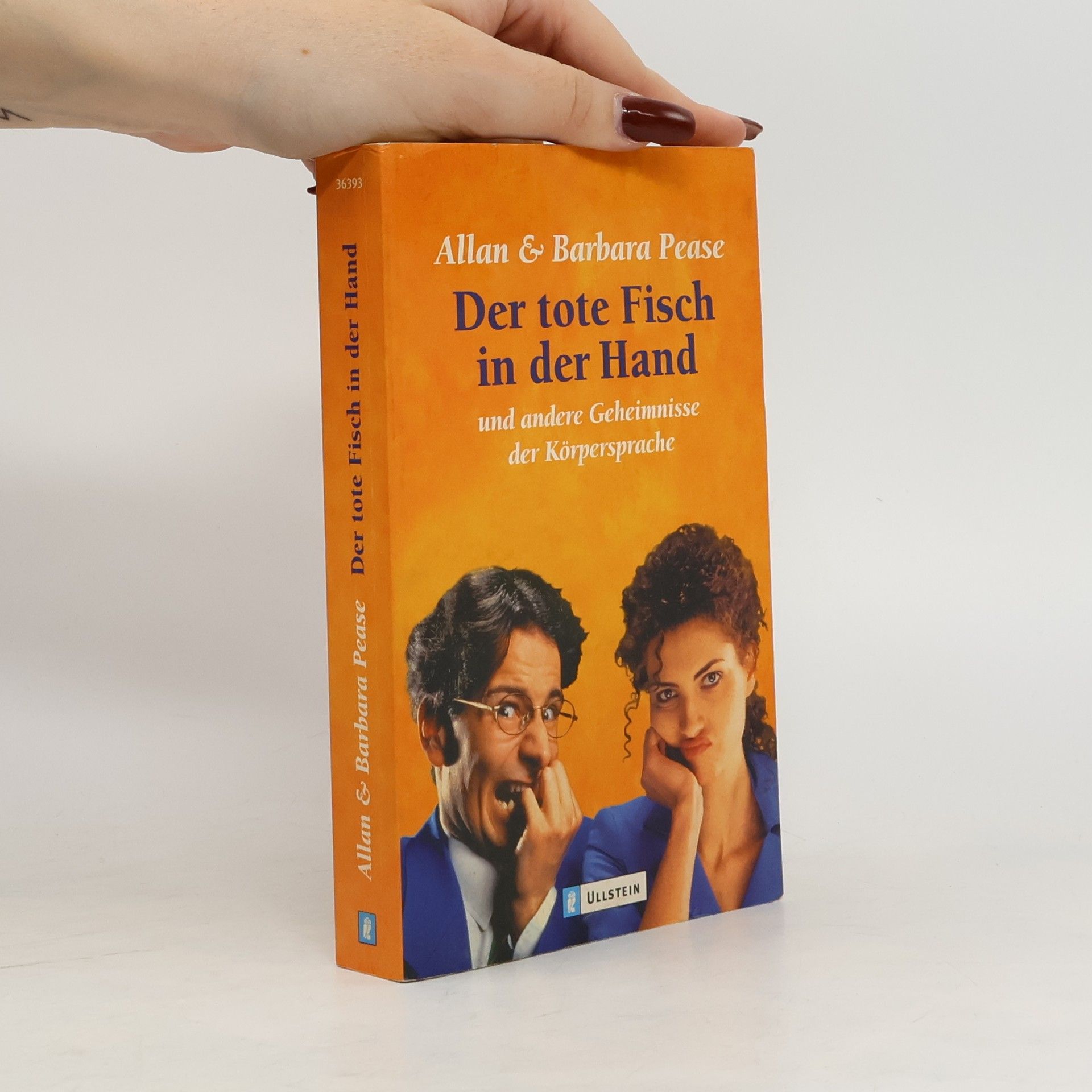 Allan Pease Der tote Fisch in der Hand