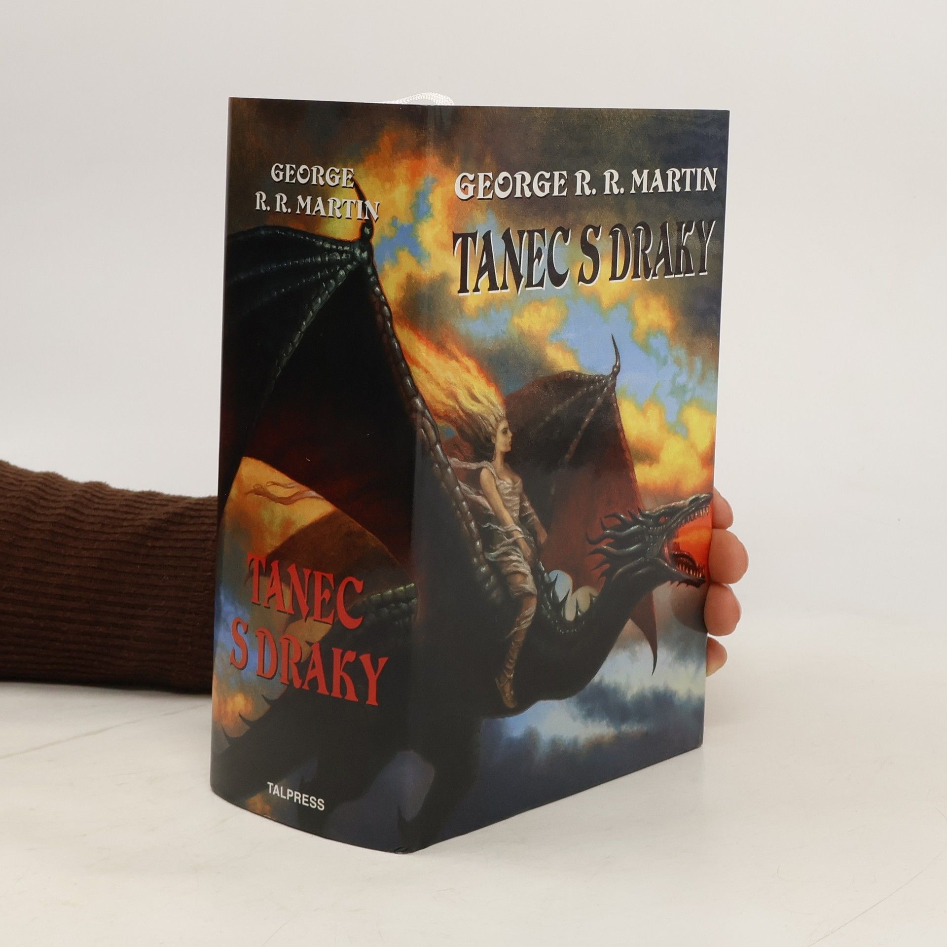 George R. R. Martin Tanec s draky