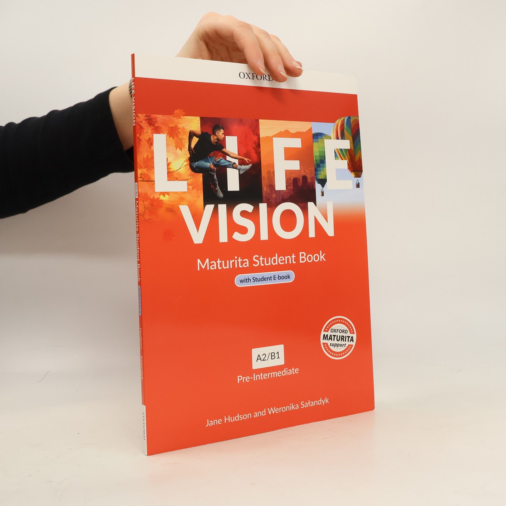 Life vision A2/B. Maturita Student Book