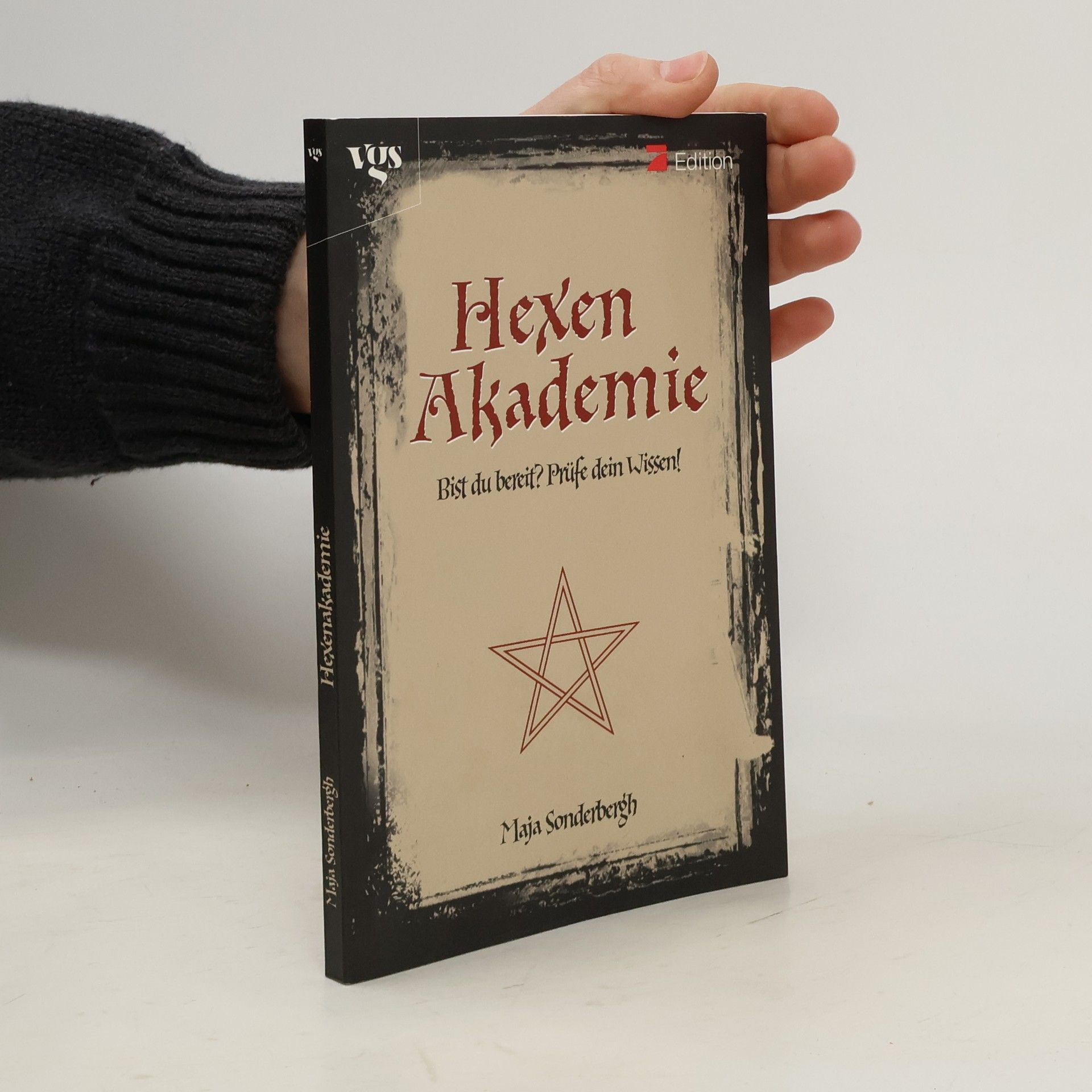 Maja Sonderbergh Hexenakademie