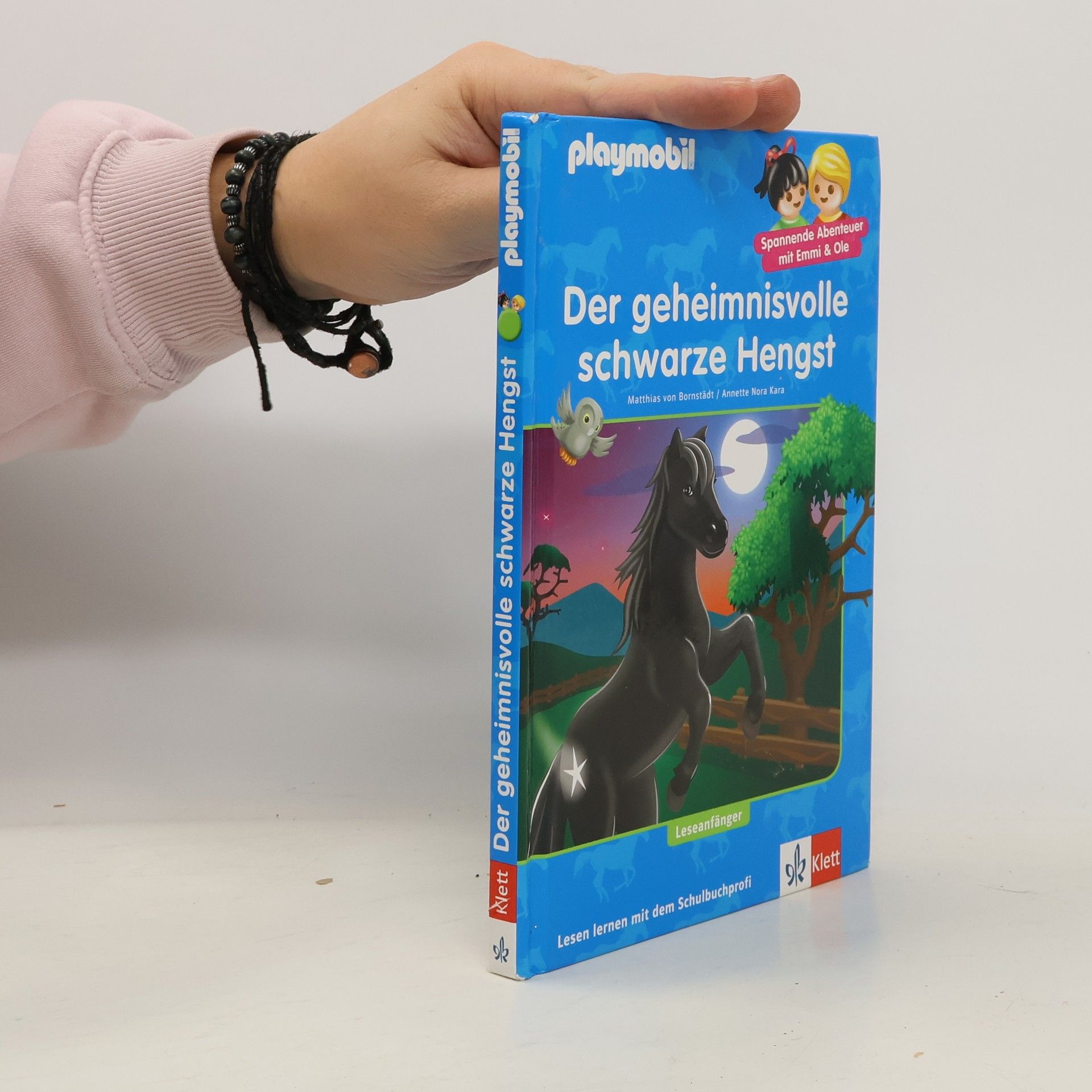 Matthias von Bornstädt PLAYMOBIL Spannende Abenteuer mit Emmi & Ole: PLAYMOBIL Der geheimnisvolle schwarze Hengst