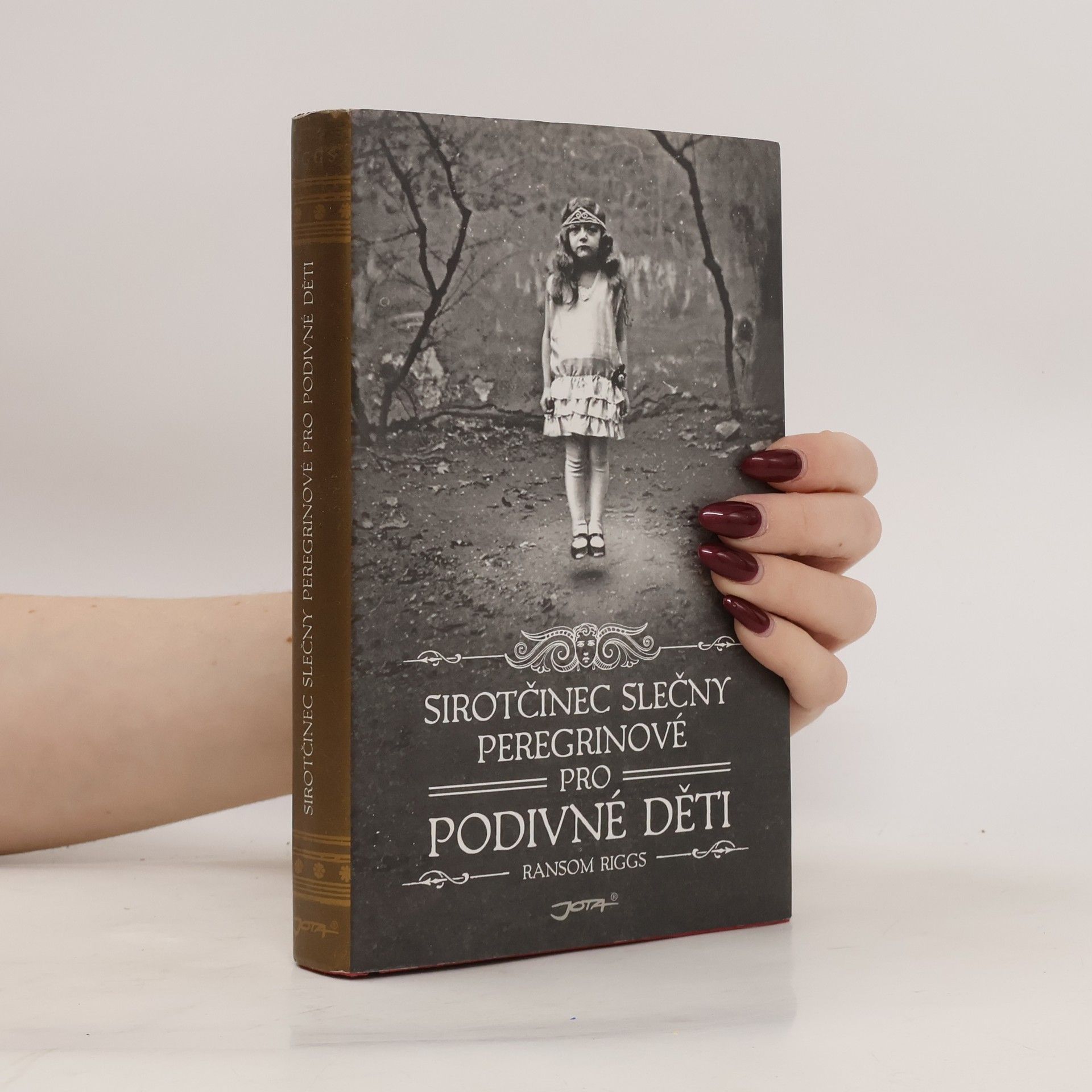 Ransom Riggs Sirotčinec slečny Peregrinové pro podivné děti