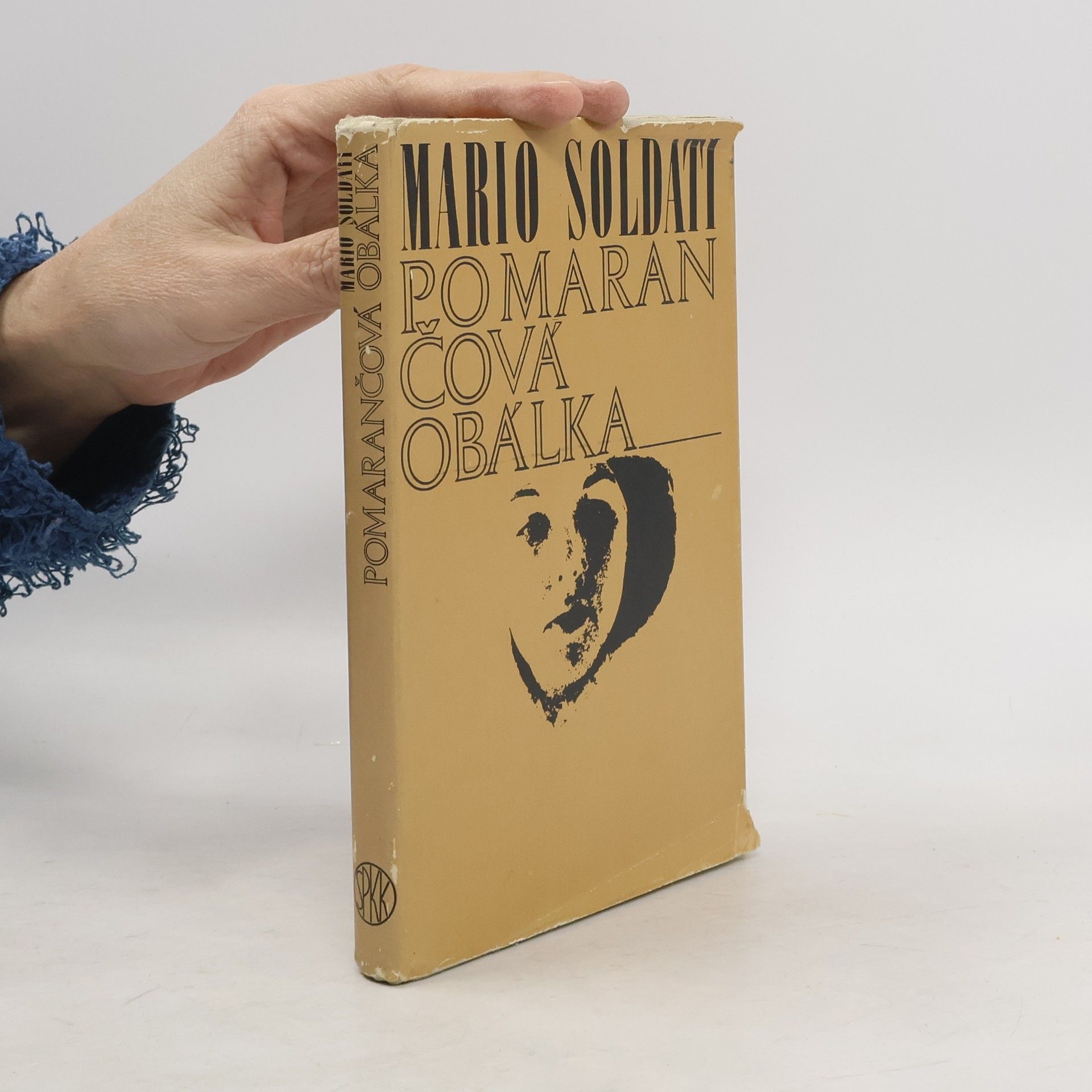 Pomarančová obálka