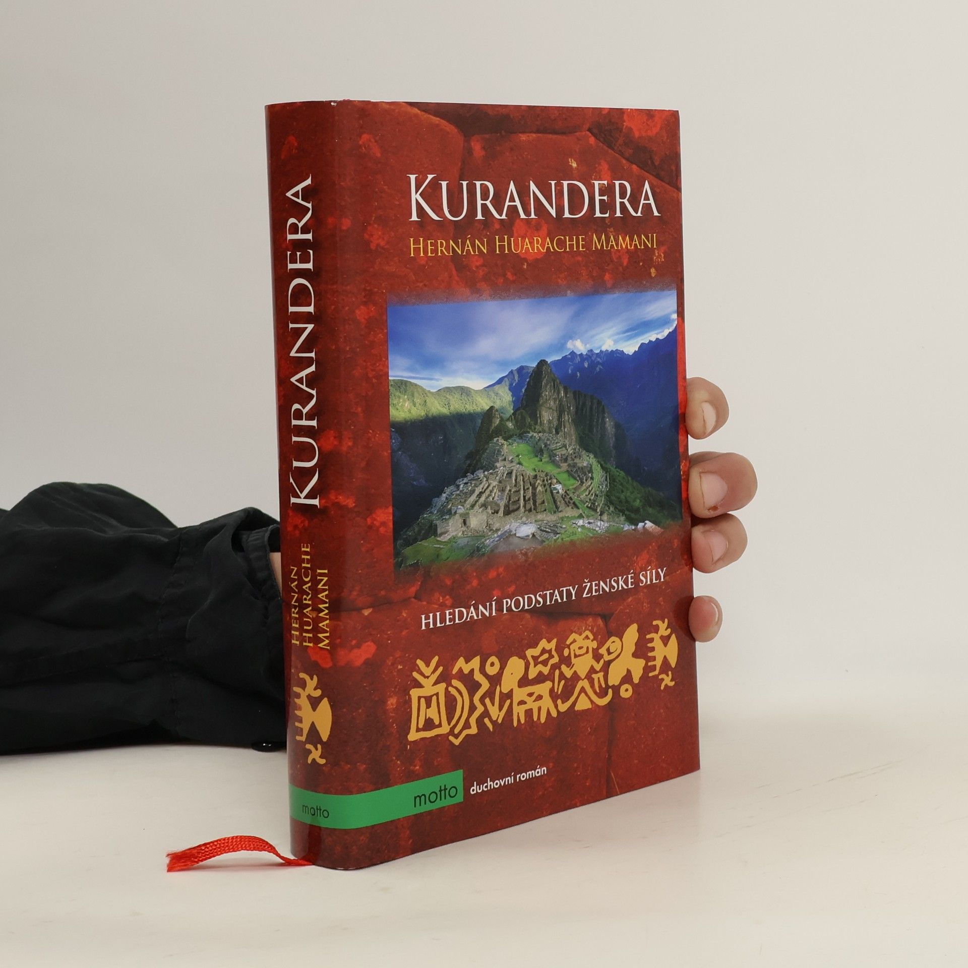 Hernán Huarache Mamani Kurandera. Hledání podstaty ženské síly