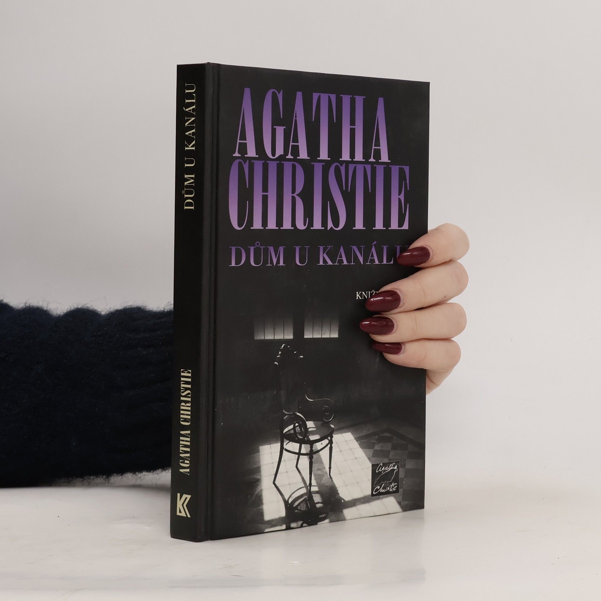 Agatha Christie Dům u kanálu